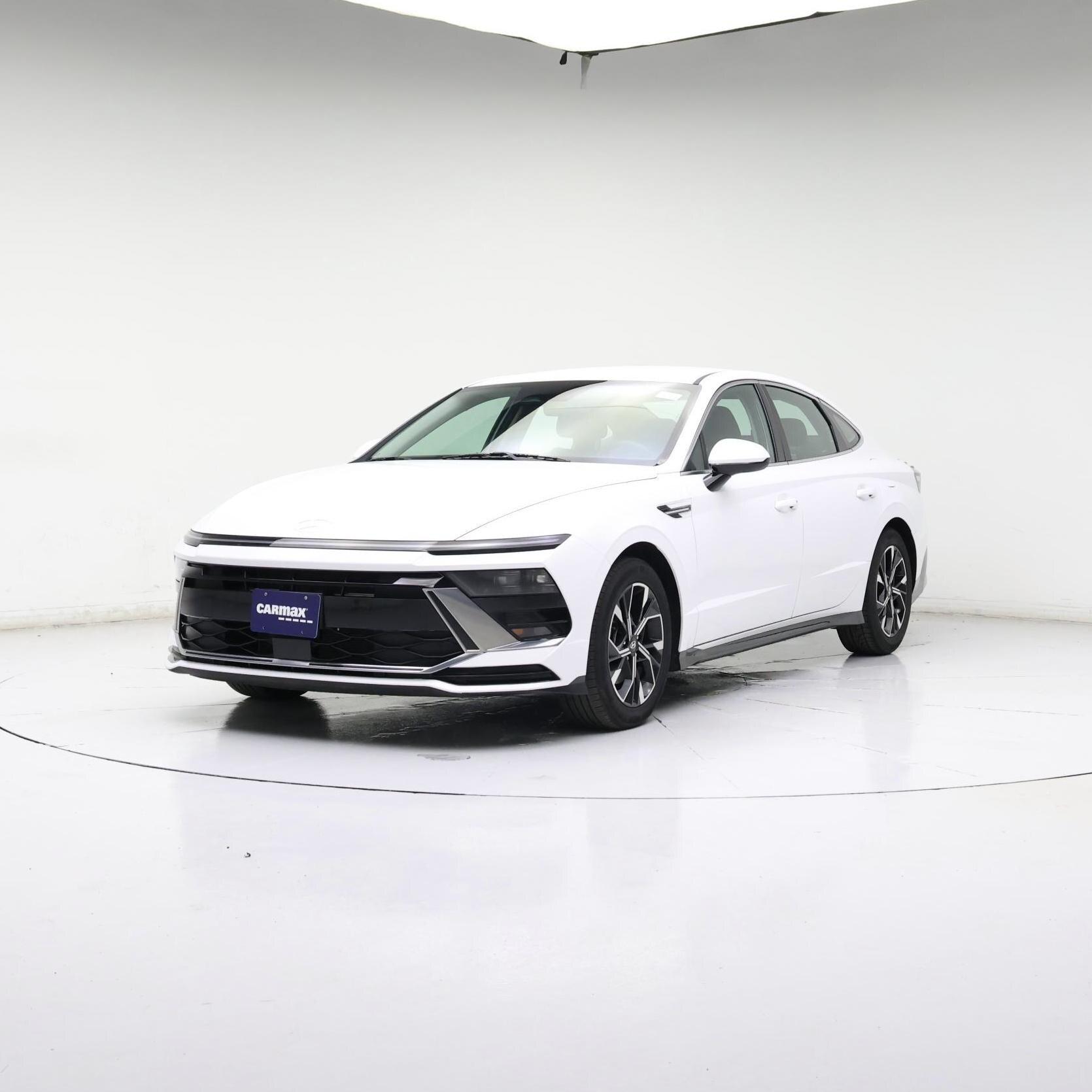 Thumbnail: 2024 Hyundai Sonata - 4