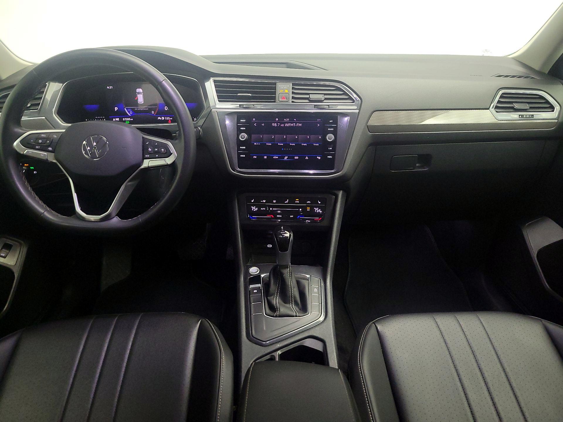 Thumbnail: 2024 Volkswagen Tiguan - 9