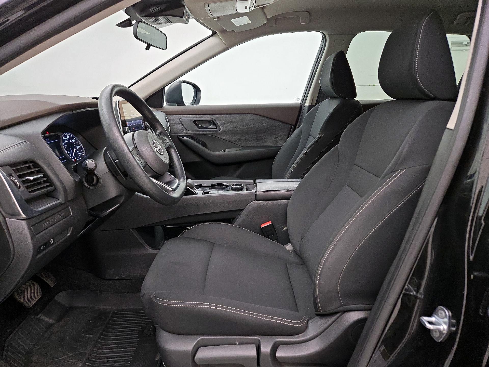 Thumbnail: 2023 Nissan Rogue - 11