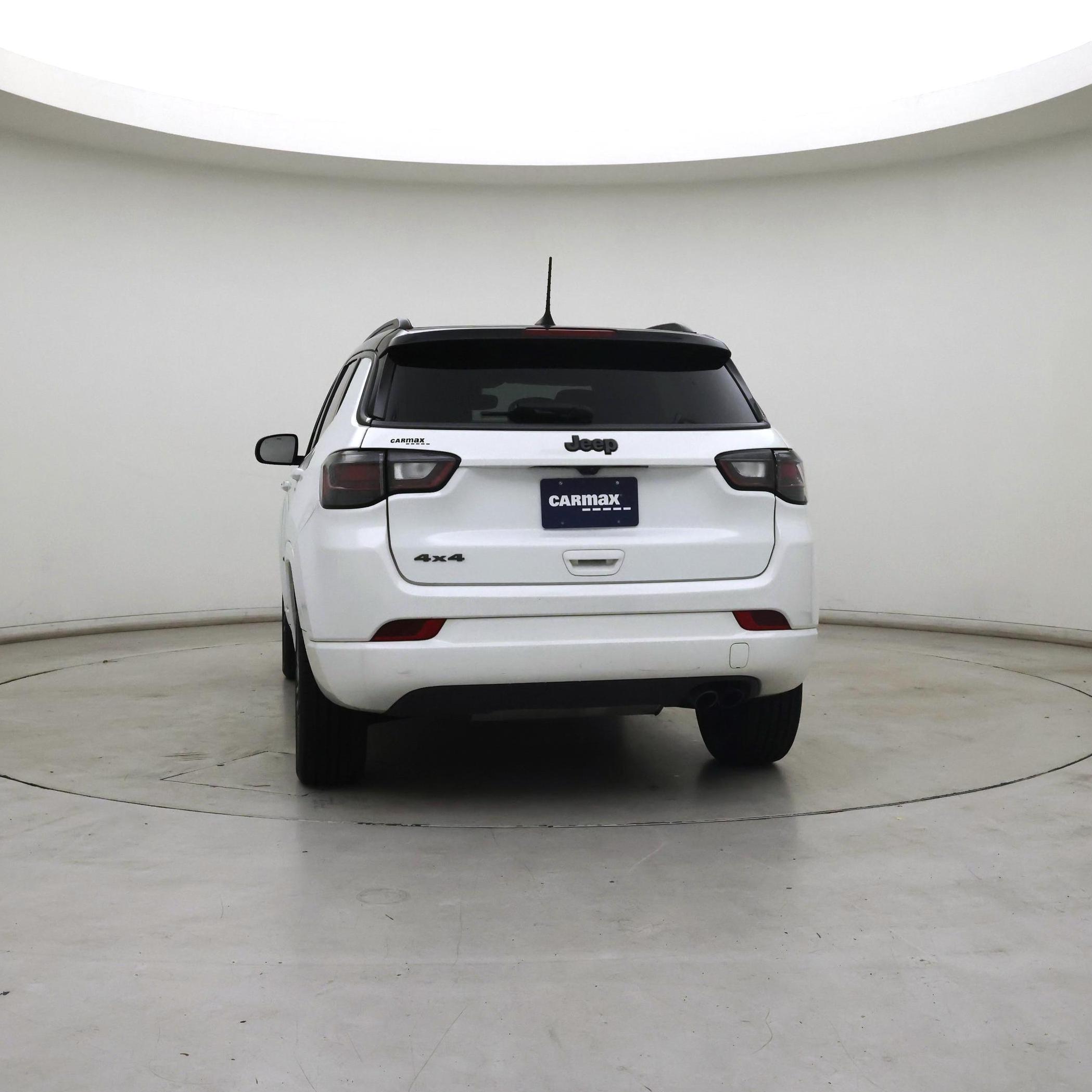 Thumbnail: 2022 Jeep Compass - 6
