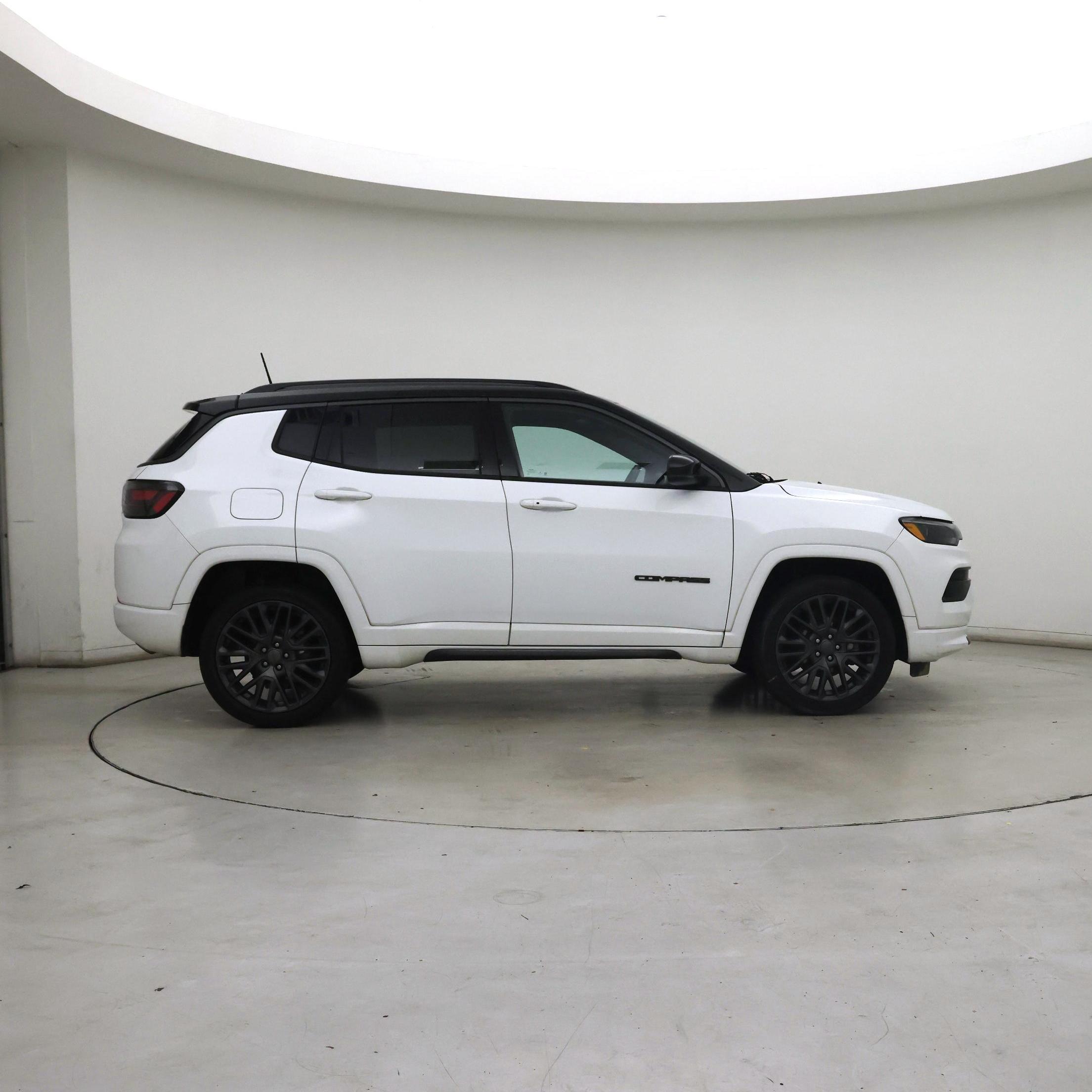 Thumbnail: 2022 Jeep Compass - 7