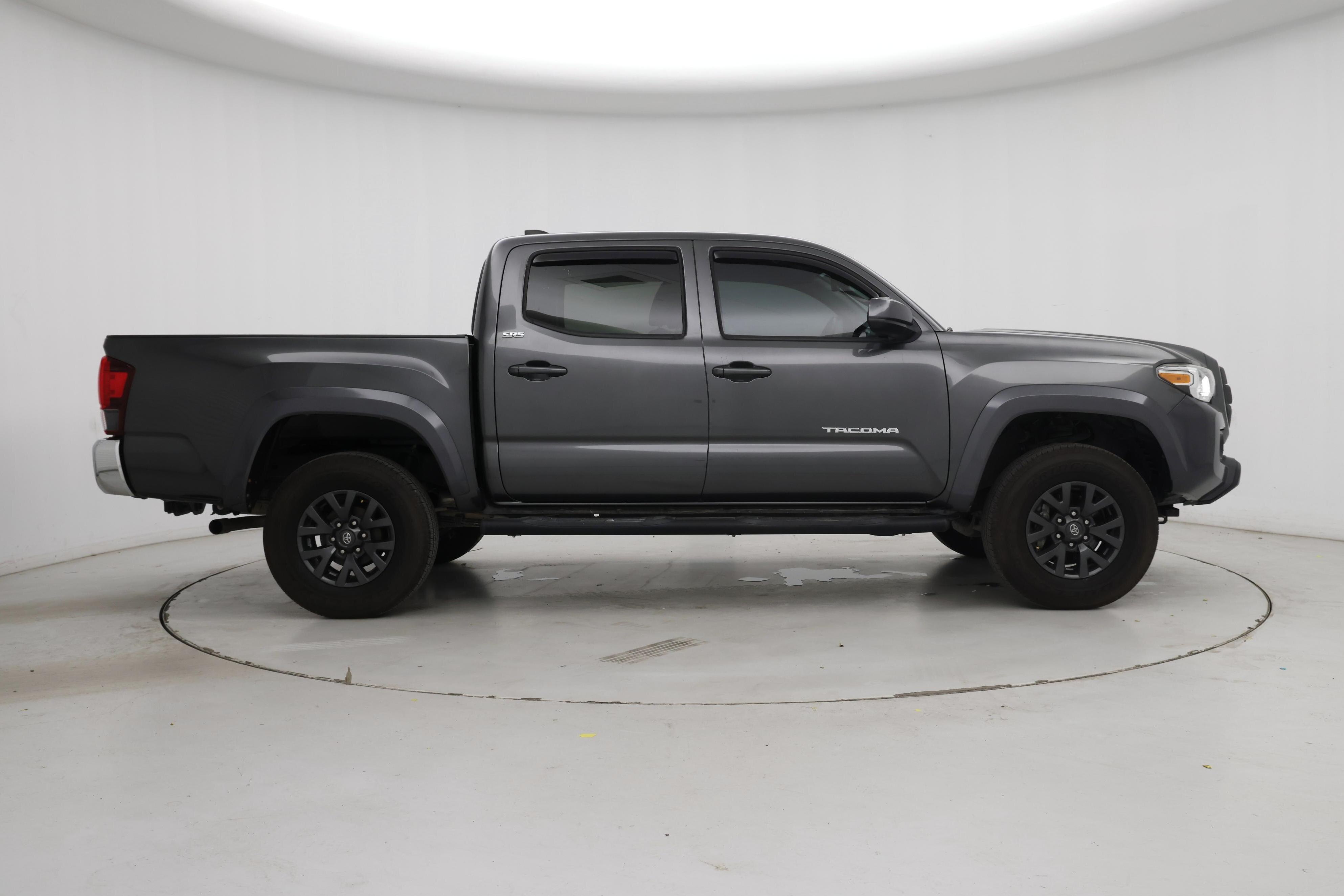 Thumbnail: 2020 Toyota Tacoma - 7