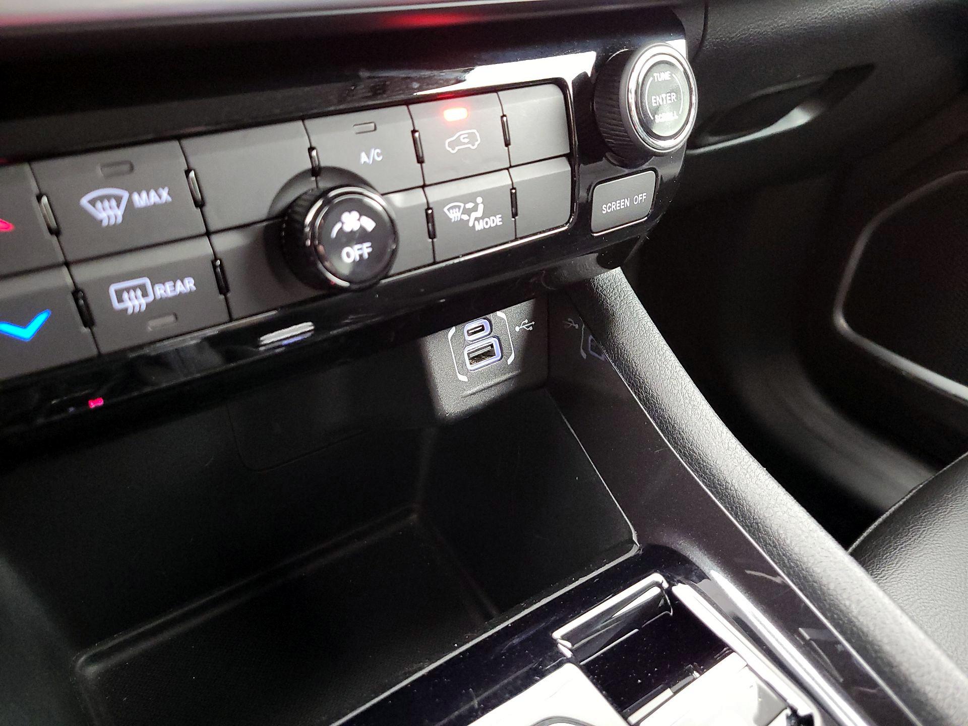 Thumbnail: 2022 Jeep Compass - 18