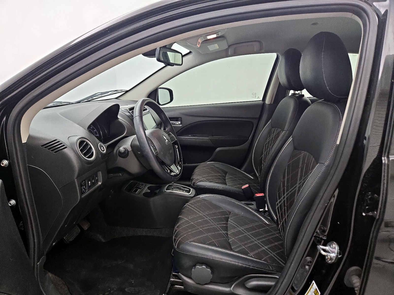 2024 Mitsubishi Mirage SE - Photo 12