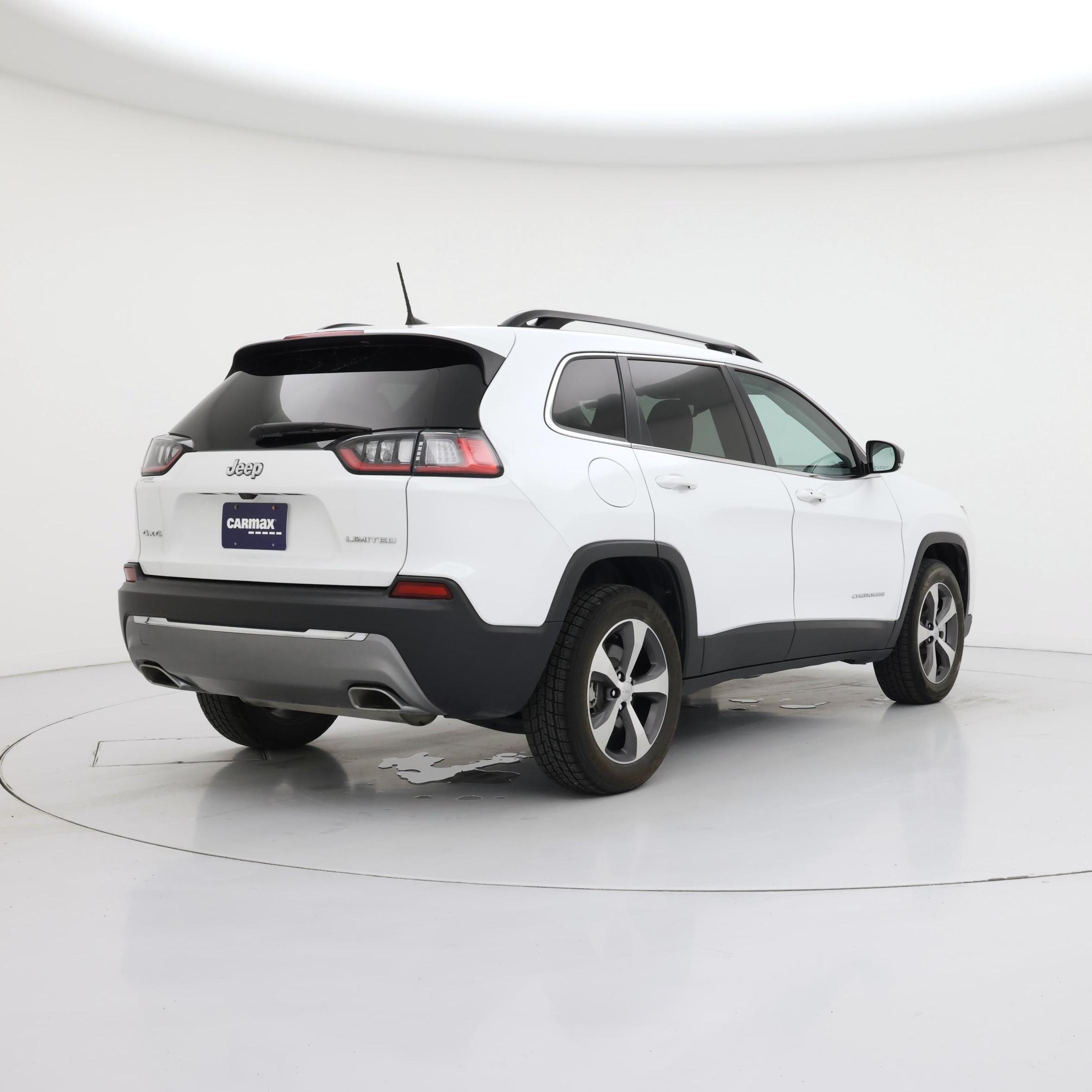 Thumbnail: 2022 Jeep Cherokee - 8