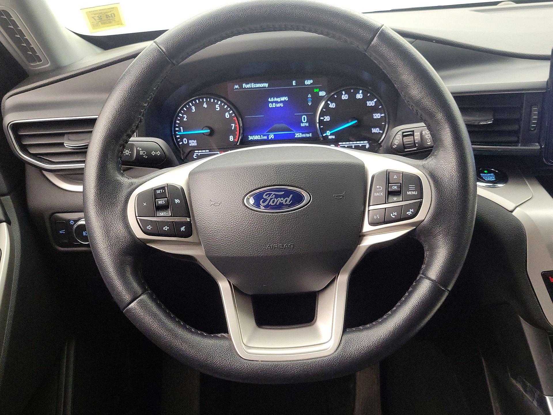 Thumbnail: 2021 Ford Explorer - 10