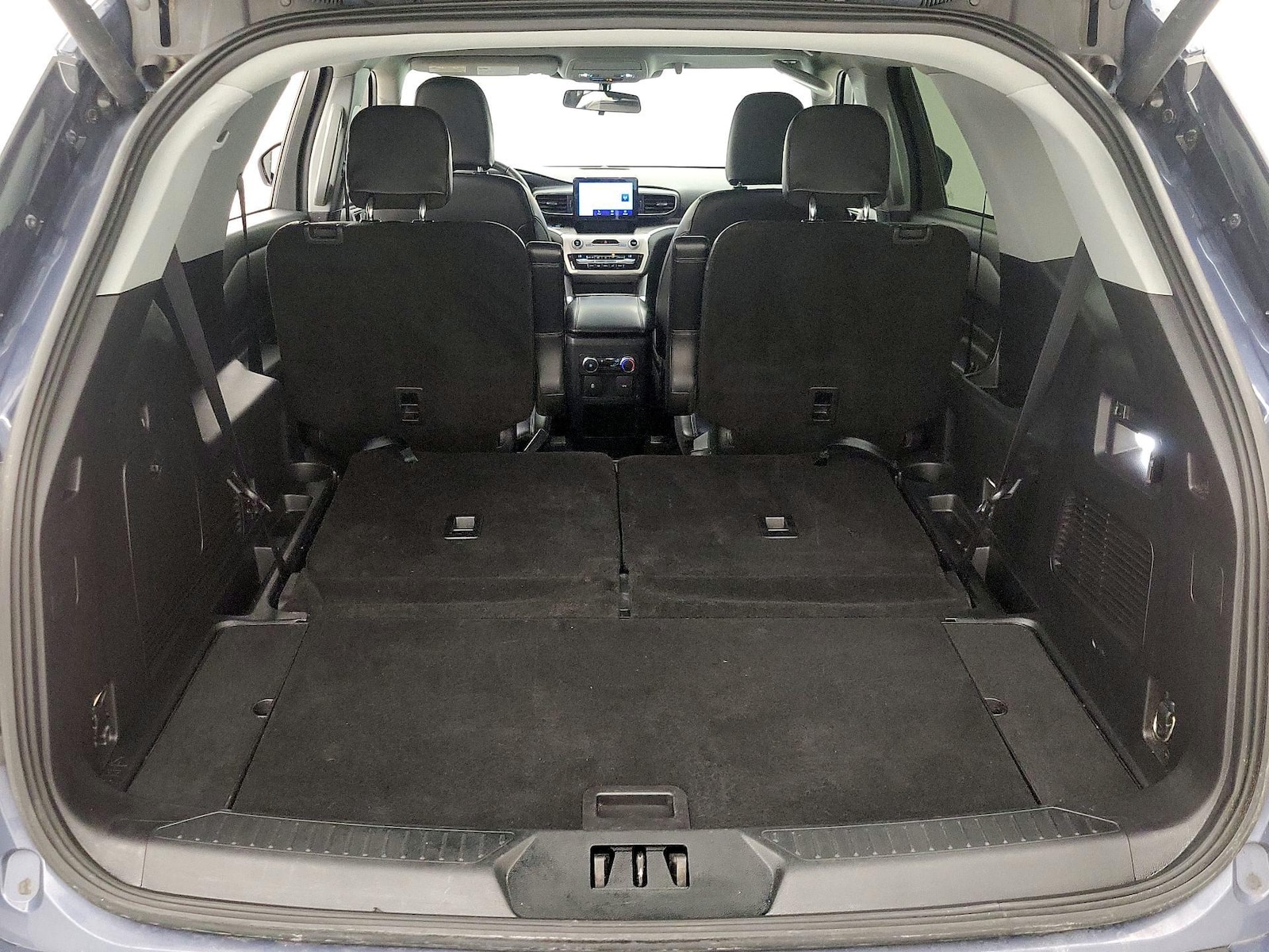 2021 Ford Explorer XLT - Photo 23