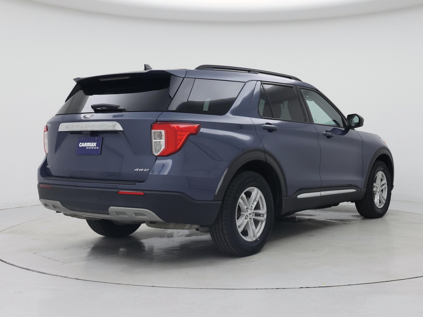 2021 Ford Explorer XLT - Photo 9
