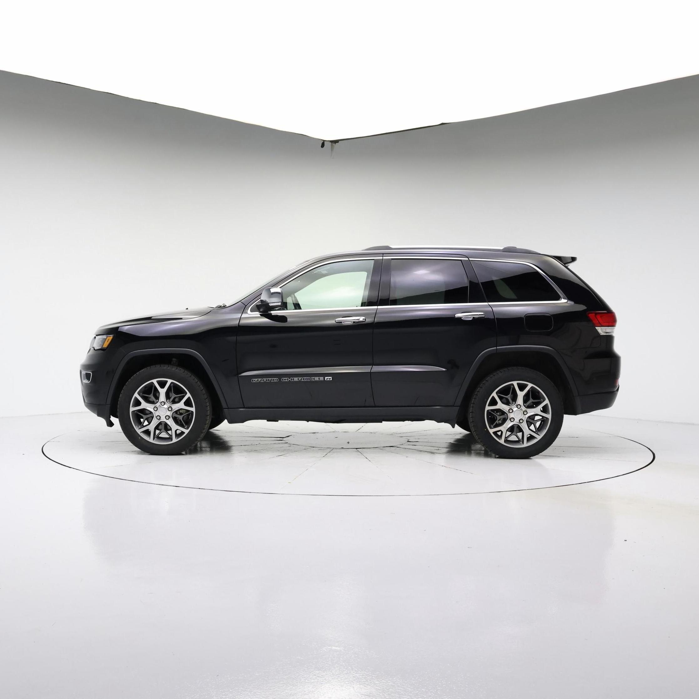 Thumbnail: 2022 Jeep Grand Cherokee - 3