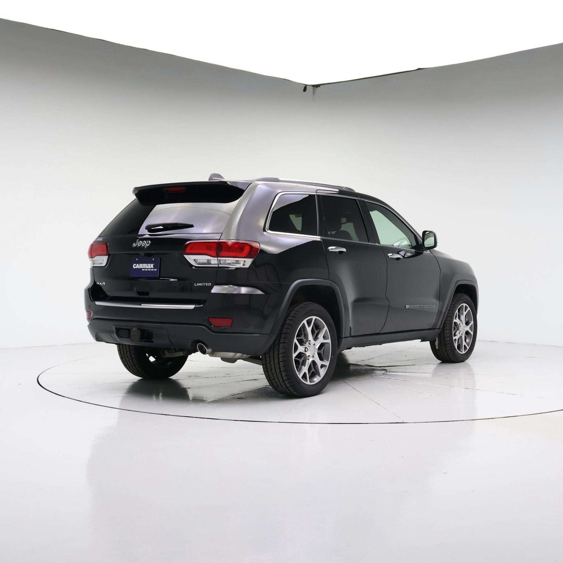 Thumbnail: 2022 Jeep Grand Cherokee - 8