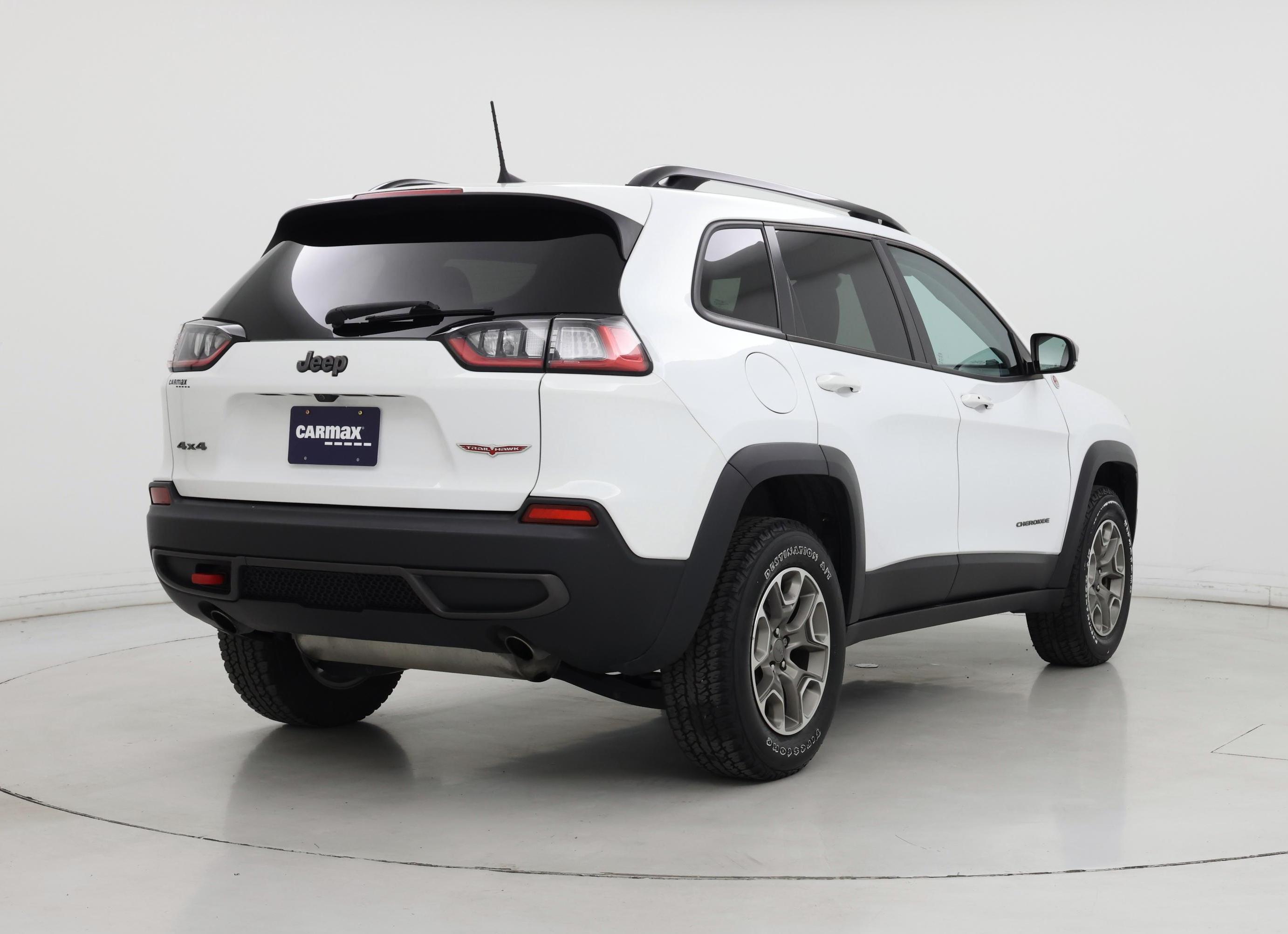 Thumbnail: 2022 Jeep Cherokee - 8