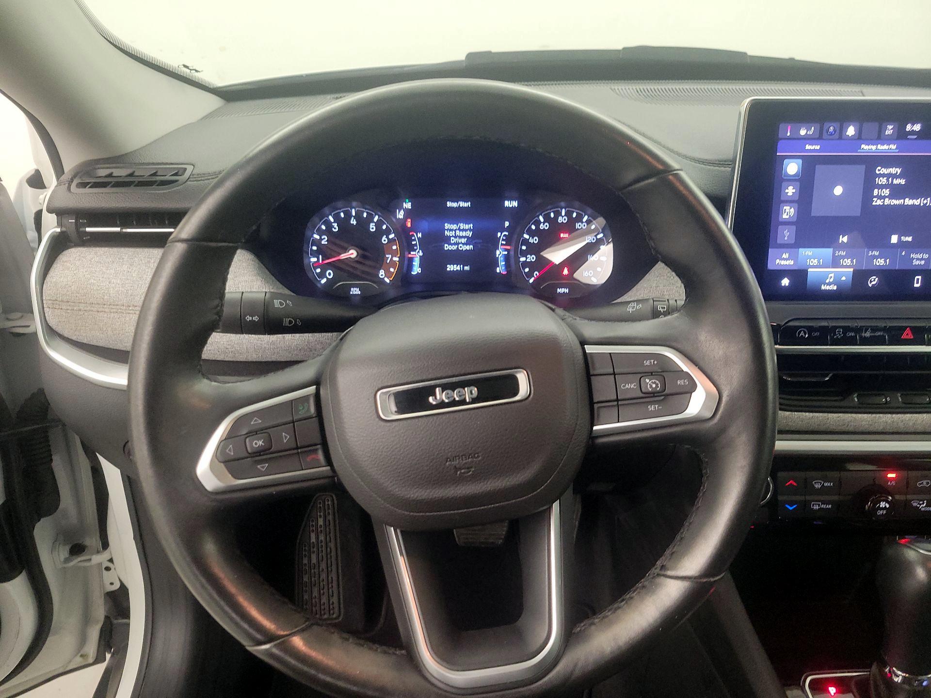 Thumbnail: 2022 Jeep Compass - 10