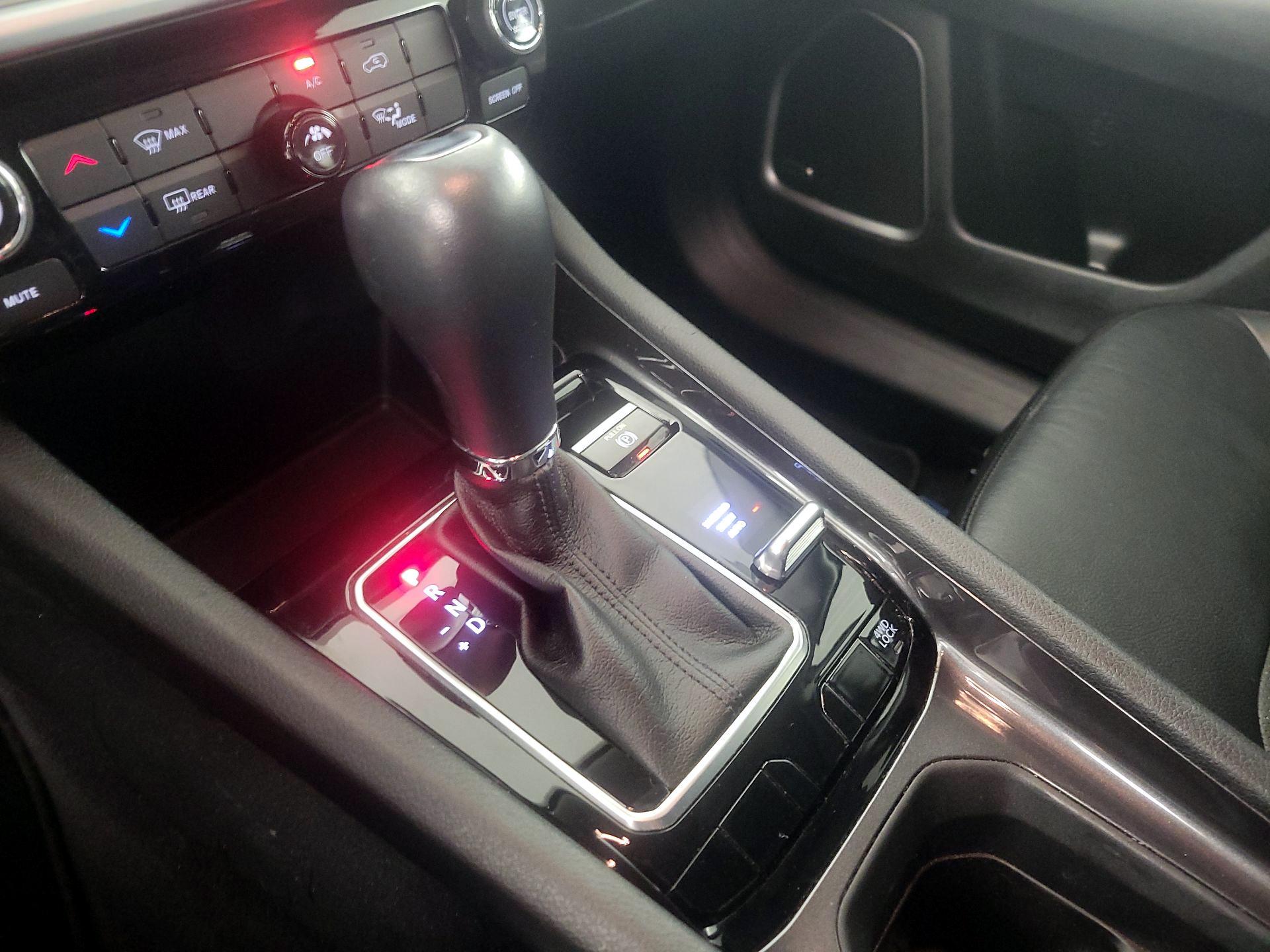 Thumbnail: 2022 Jeep Compass - 17