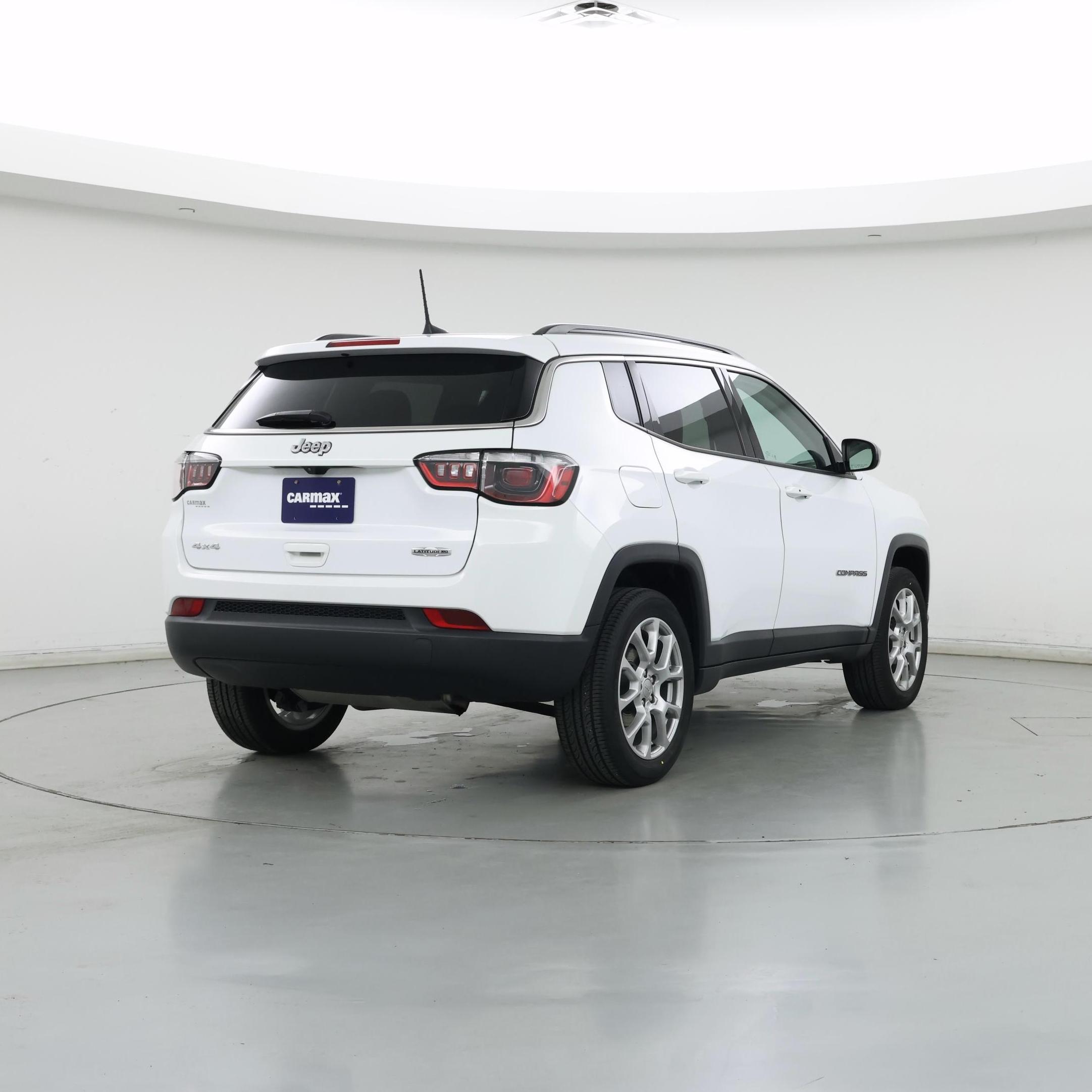 Thumbnail: 2022 Jeep Compass - 8