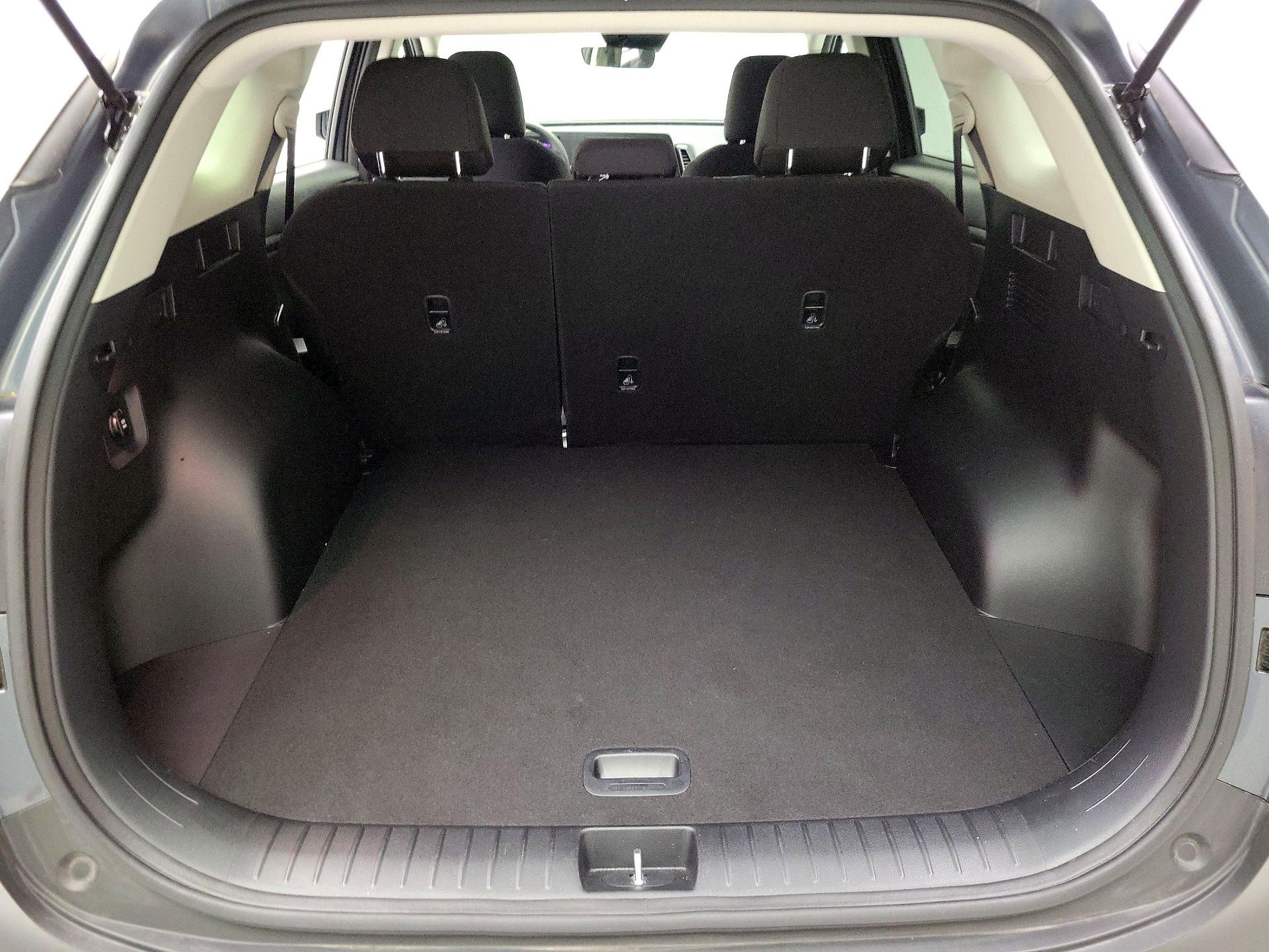 Thumbnail: 2025 Kia Sportage - 20