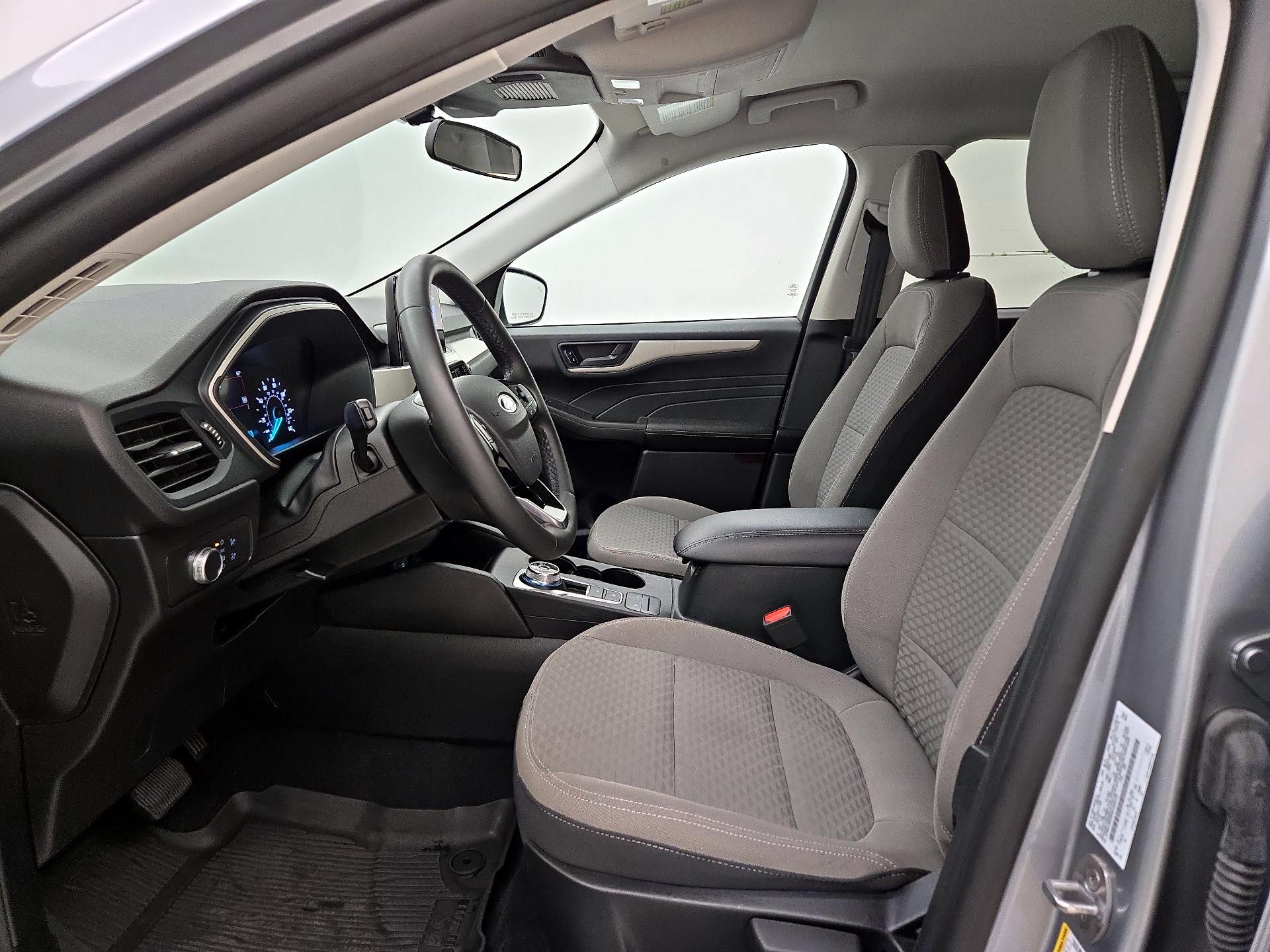 Thumbnail: 2022 Ford Escape - 11