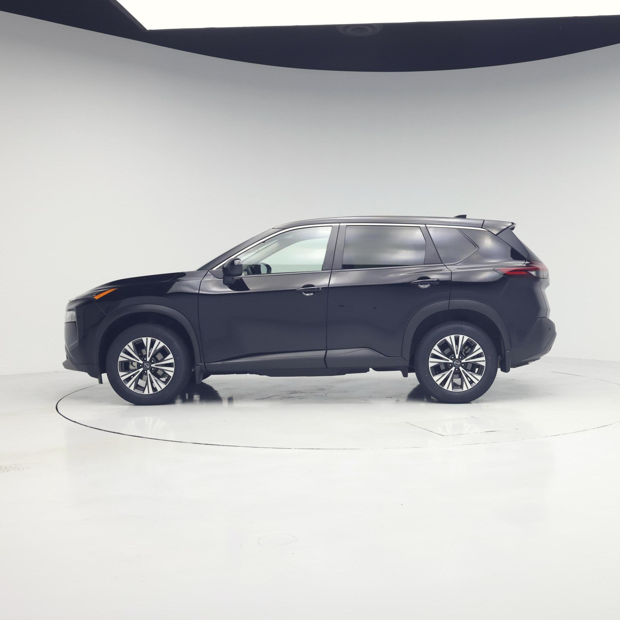 Thumbnail: 2023 Nissan Rogue - 3