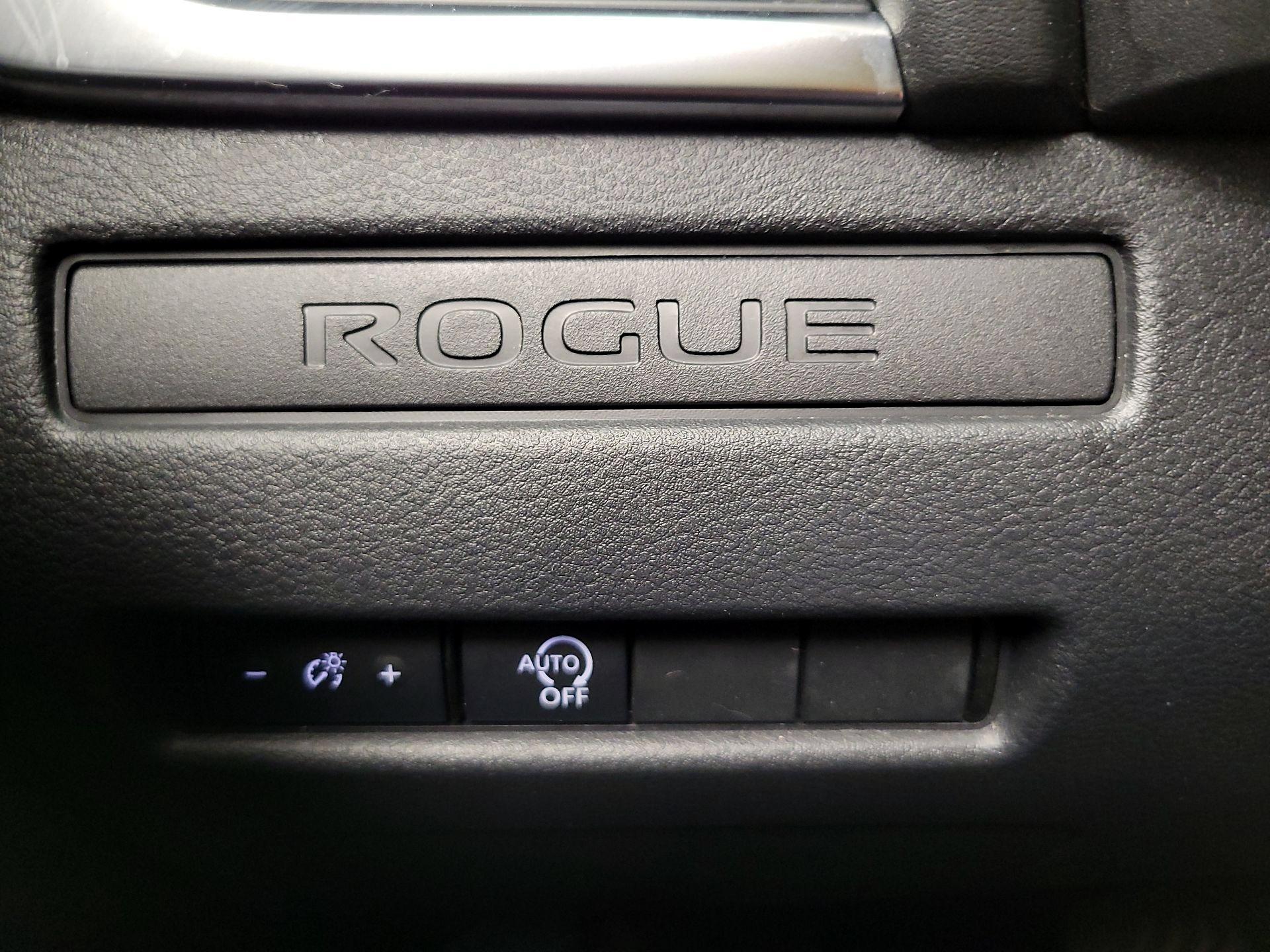 Thumbnail: 2023 Nissan Rogue - 13