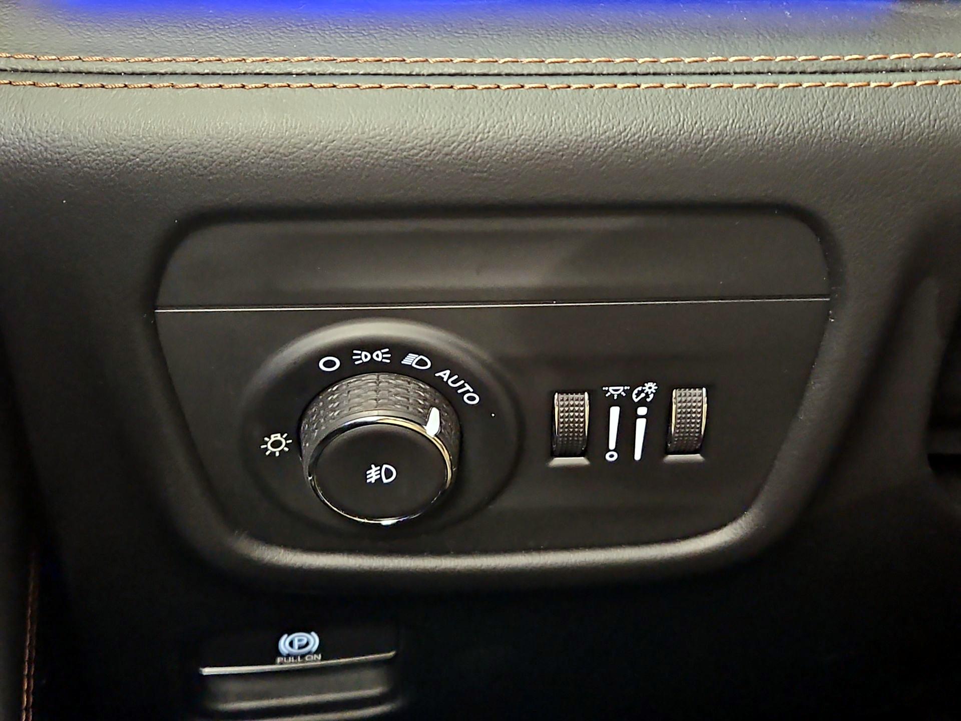 Thumbnail: 2022 Jeep Grand Cherokee L - 13