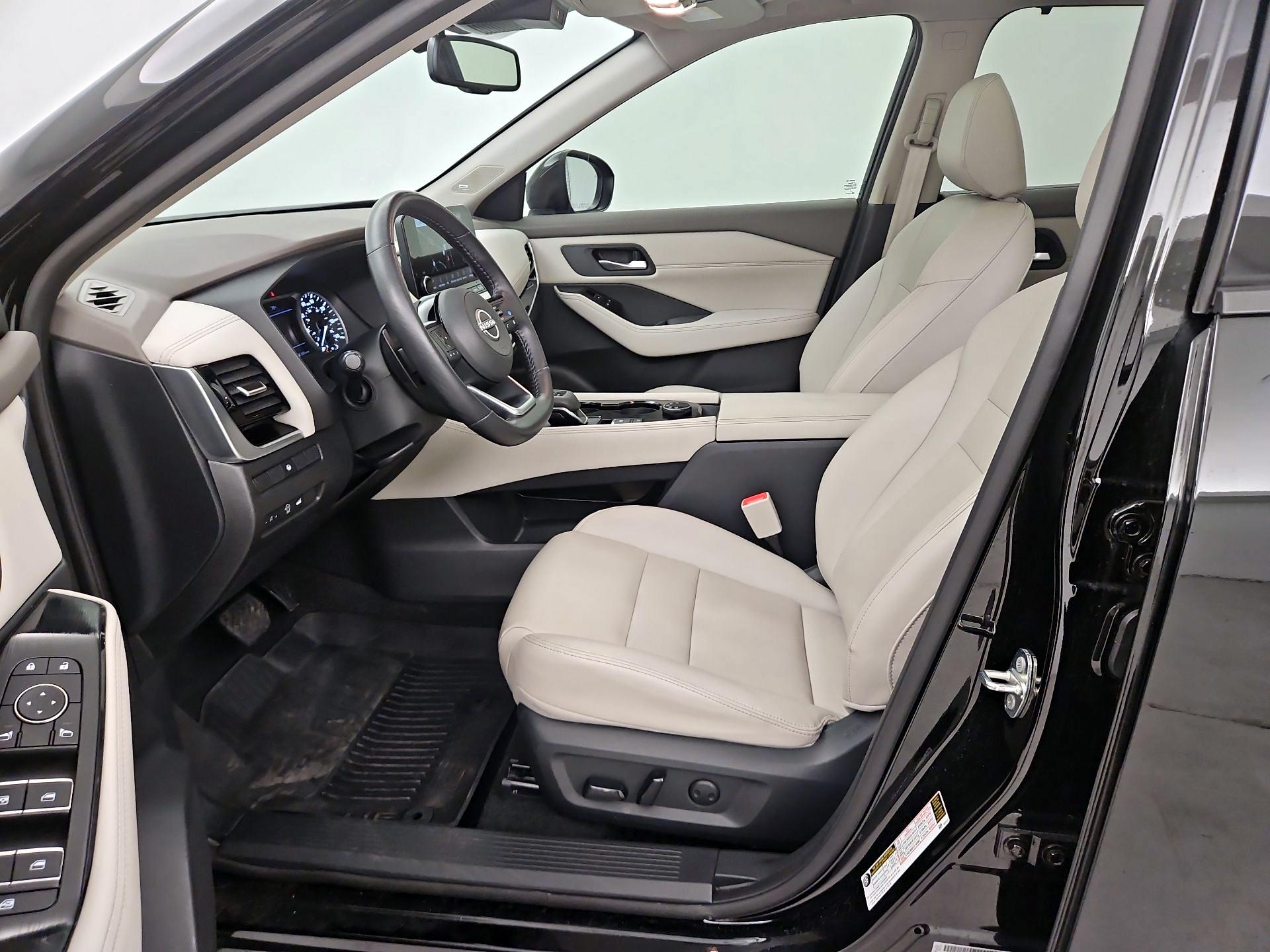 Thumbnail: 2023 Nissan Rogue - 11