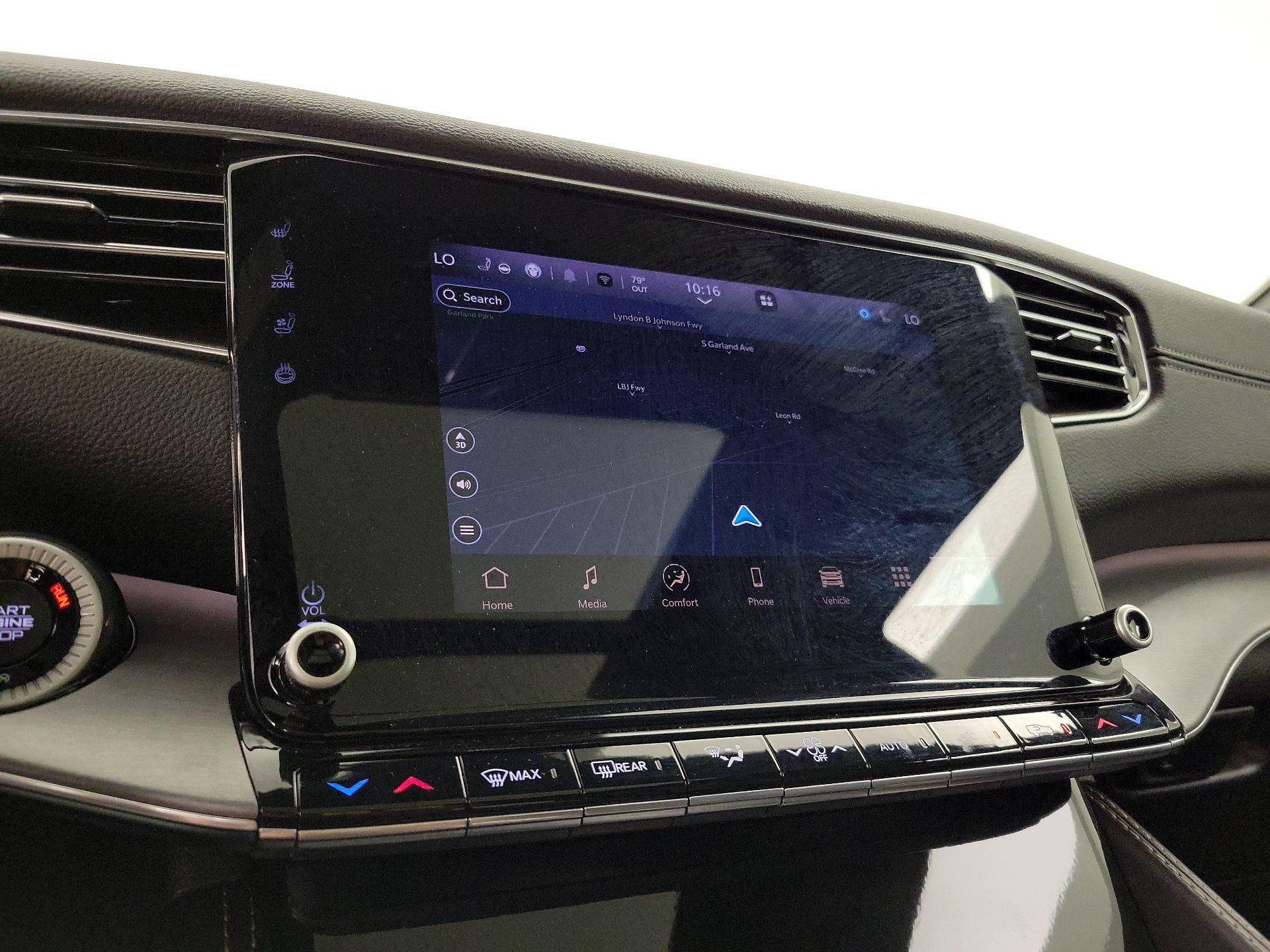 Thumbnail: 2024 Jeep Wagoneer - 14