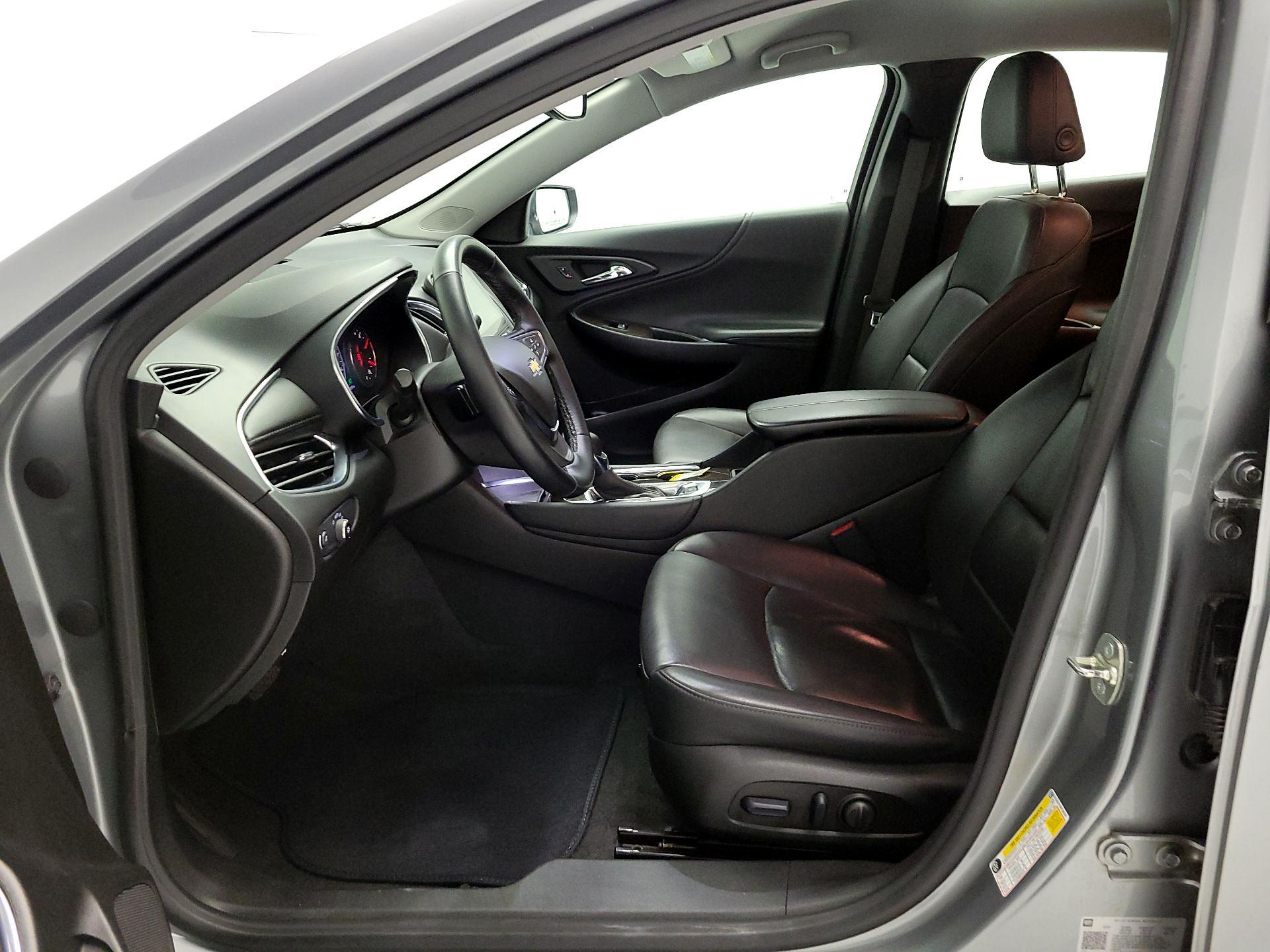 Thumbnail: 2024 Chevrolet Malibu - 11