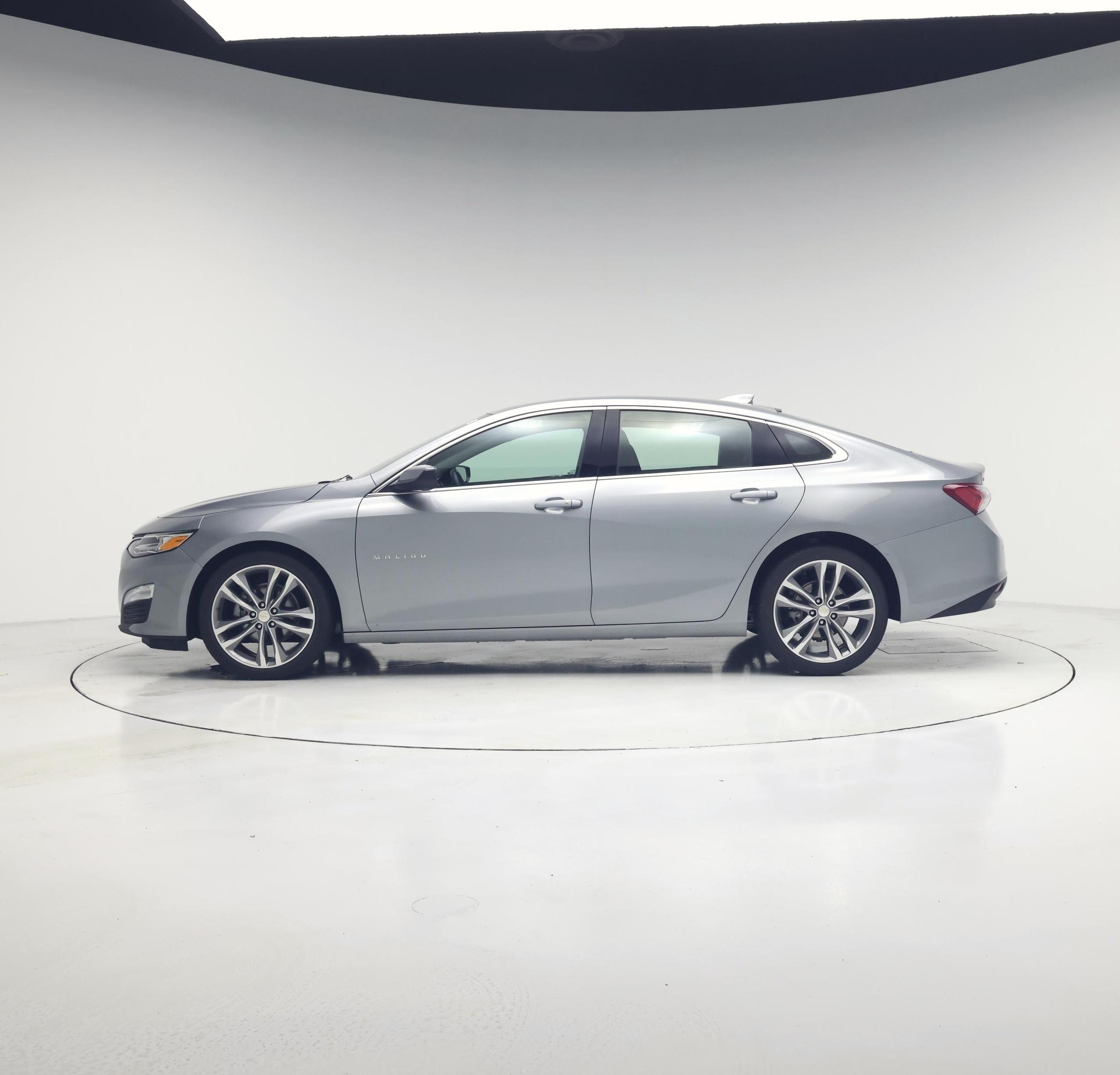 Thumbnail: 2024 Chevrolet Malibu - 3