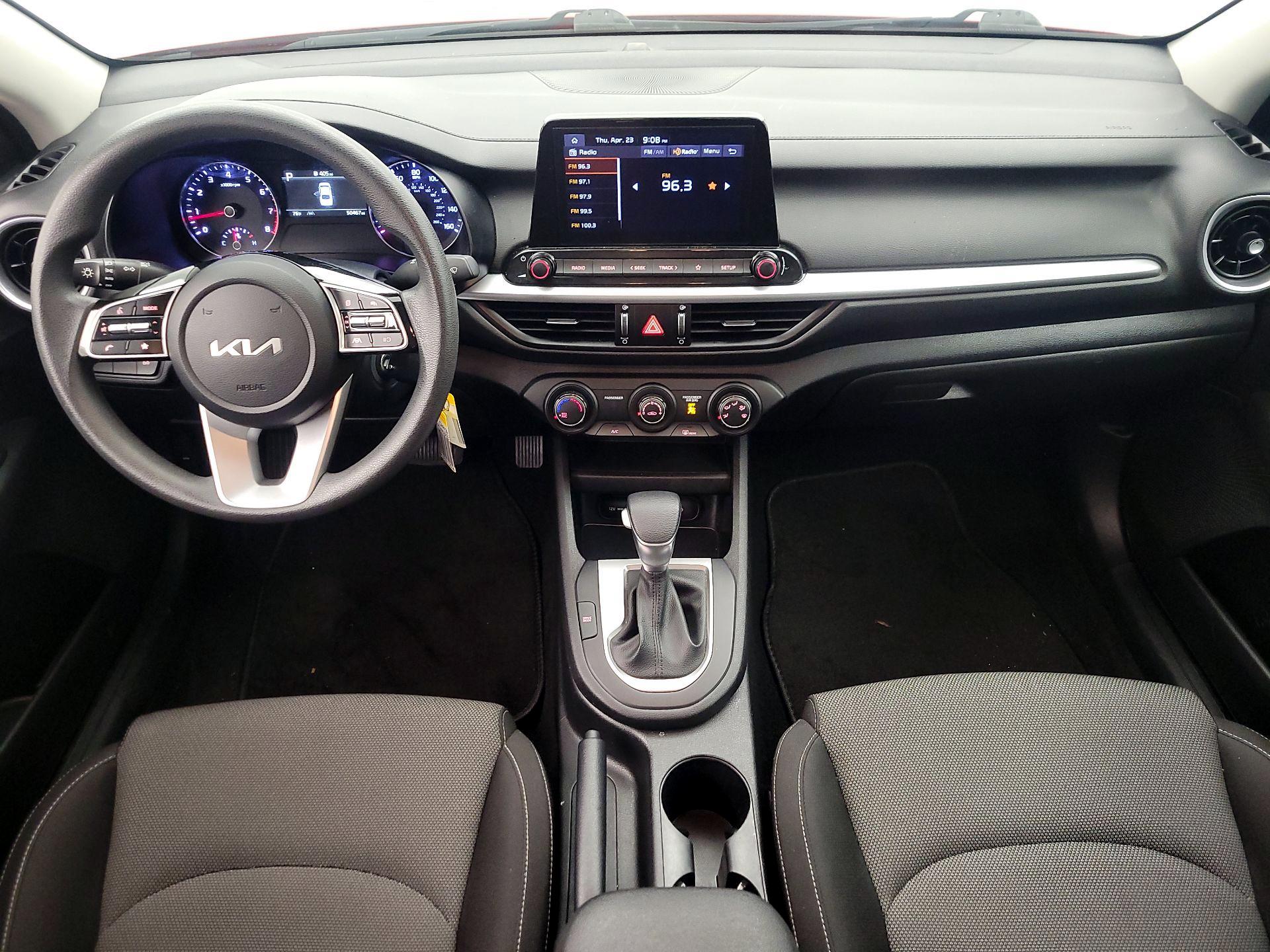 Thumbnail: 2024 Kia Forte - 9