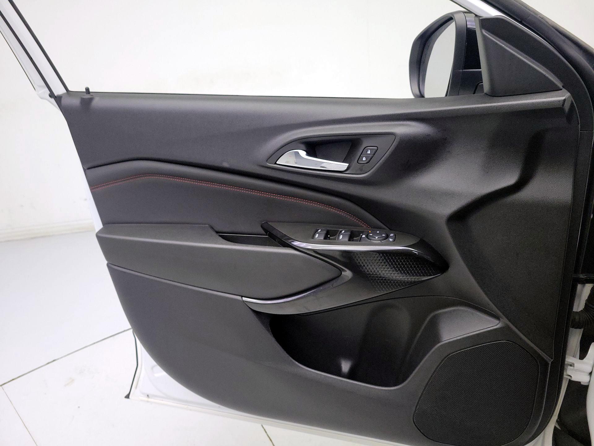 Thumbnail: 2024 Chevrolet Trax - 12