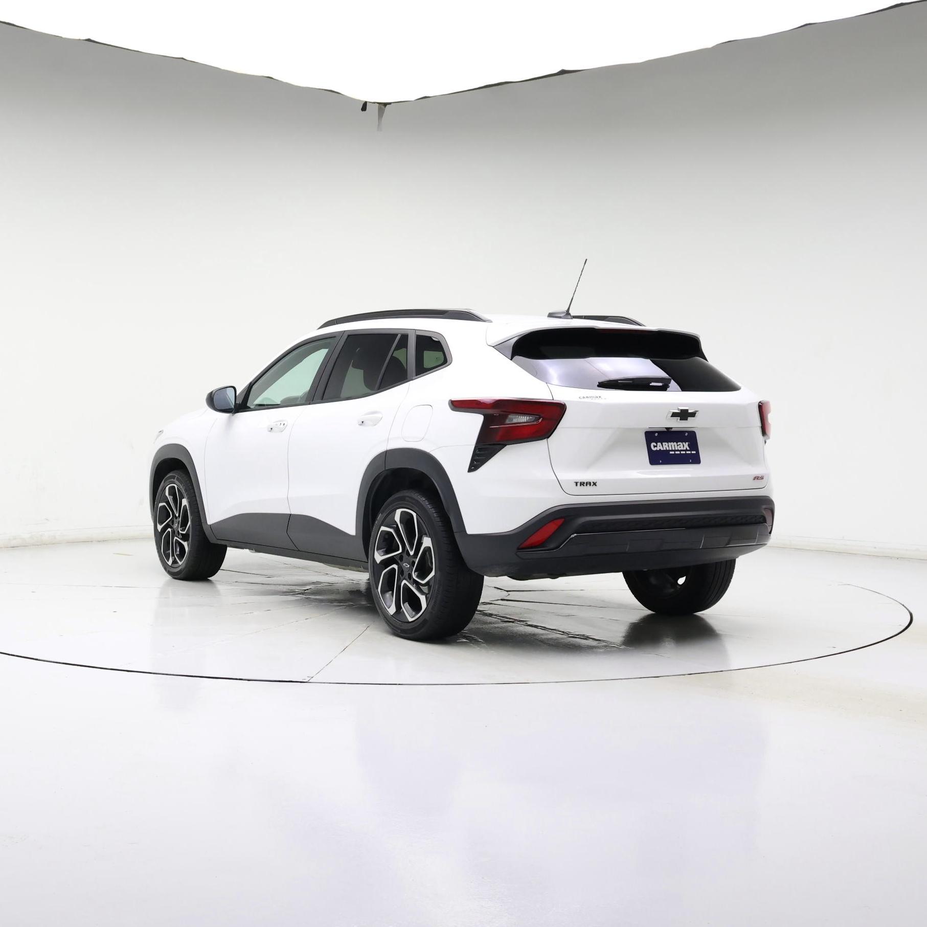 Thumbnail: 2024 Chevrolet Trax - 2