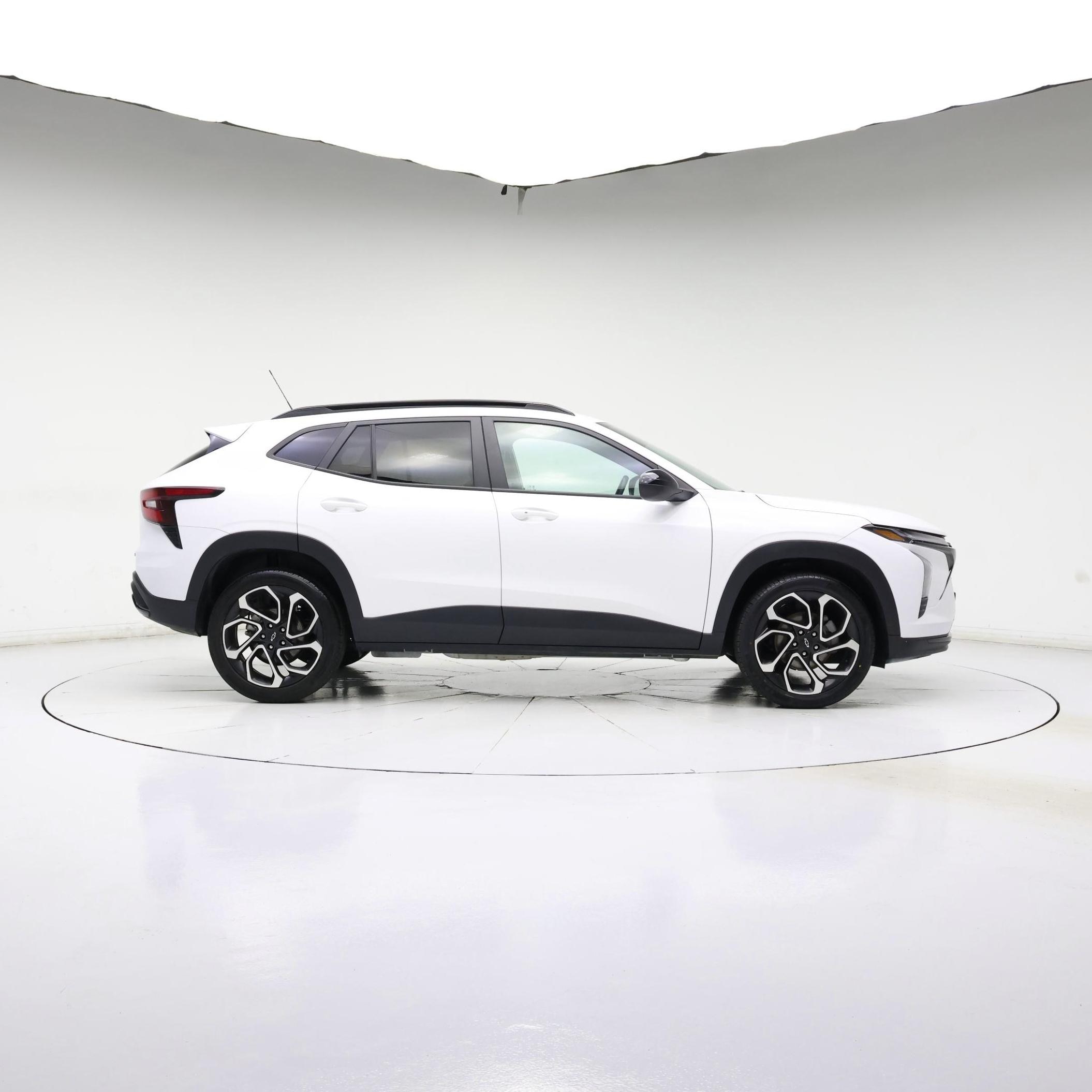 Thumbnail: 2024 Chevrolet Trax - 7