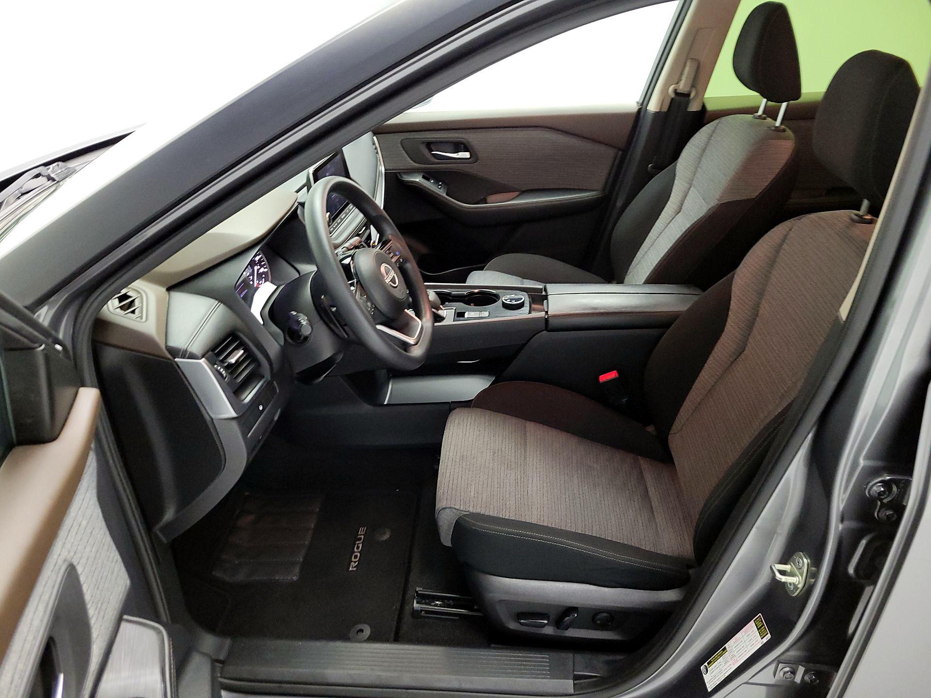 Thumbnail: 2023 Nissan Rogue - 11