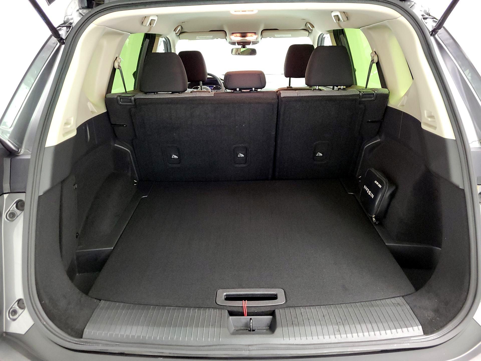 Thumbnail: 2023 Nissan Rogue - 20