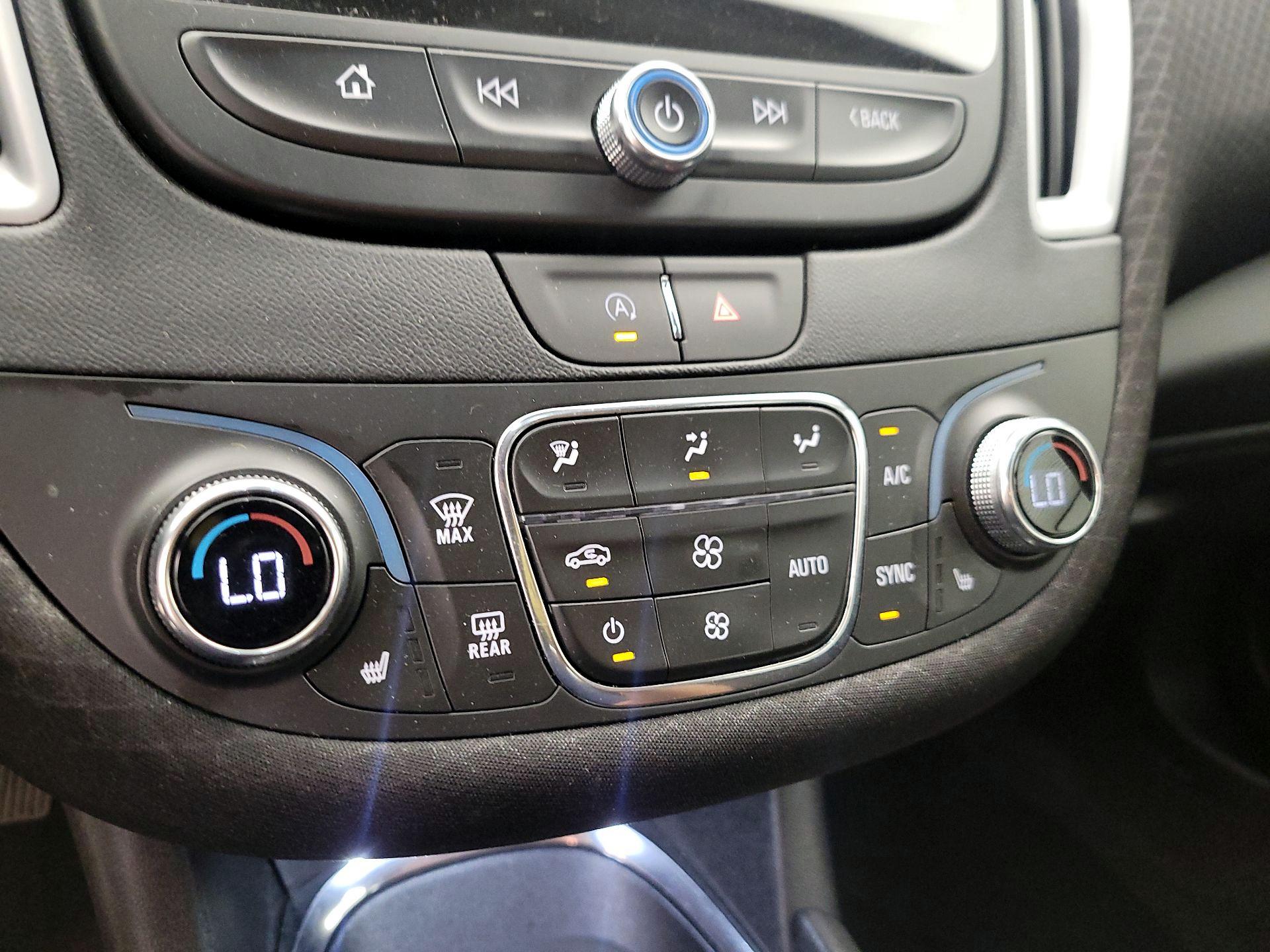 Thumbnail: 2024 Chevrolet Malibu - 16