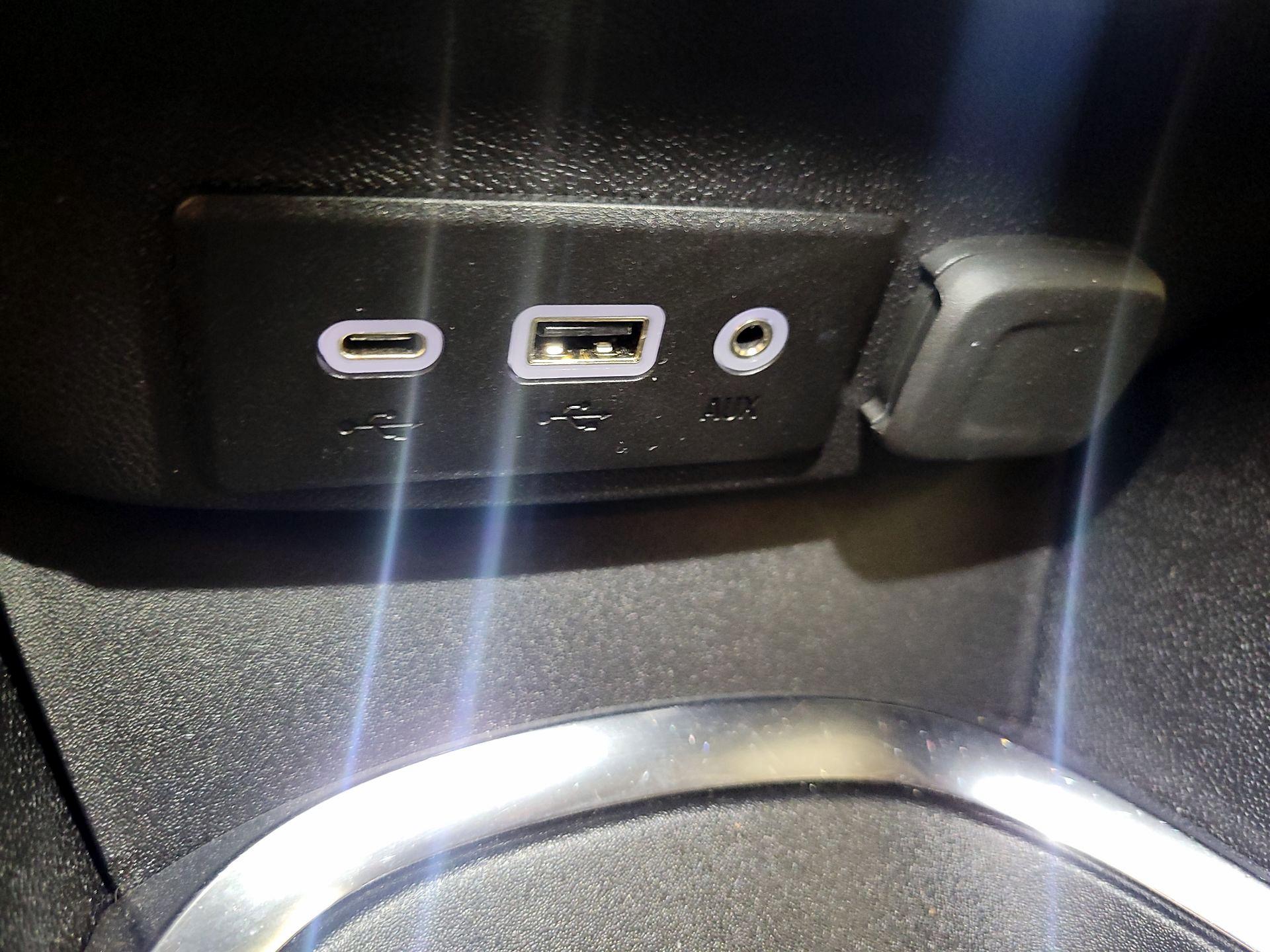 Thumbnail: 2024 Chevrolet Malibu - 18