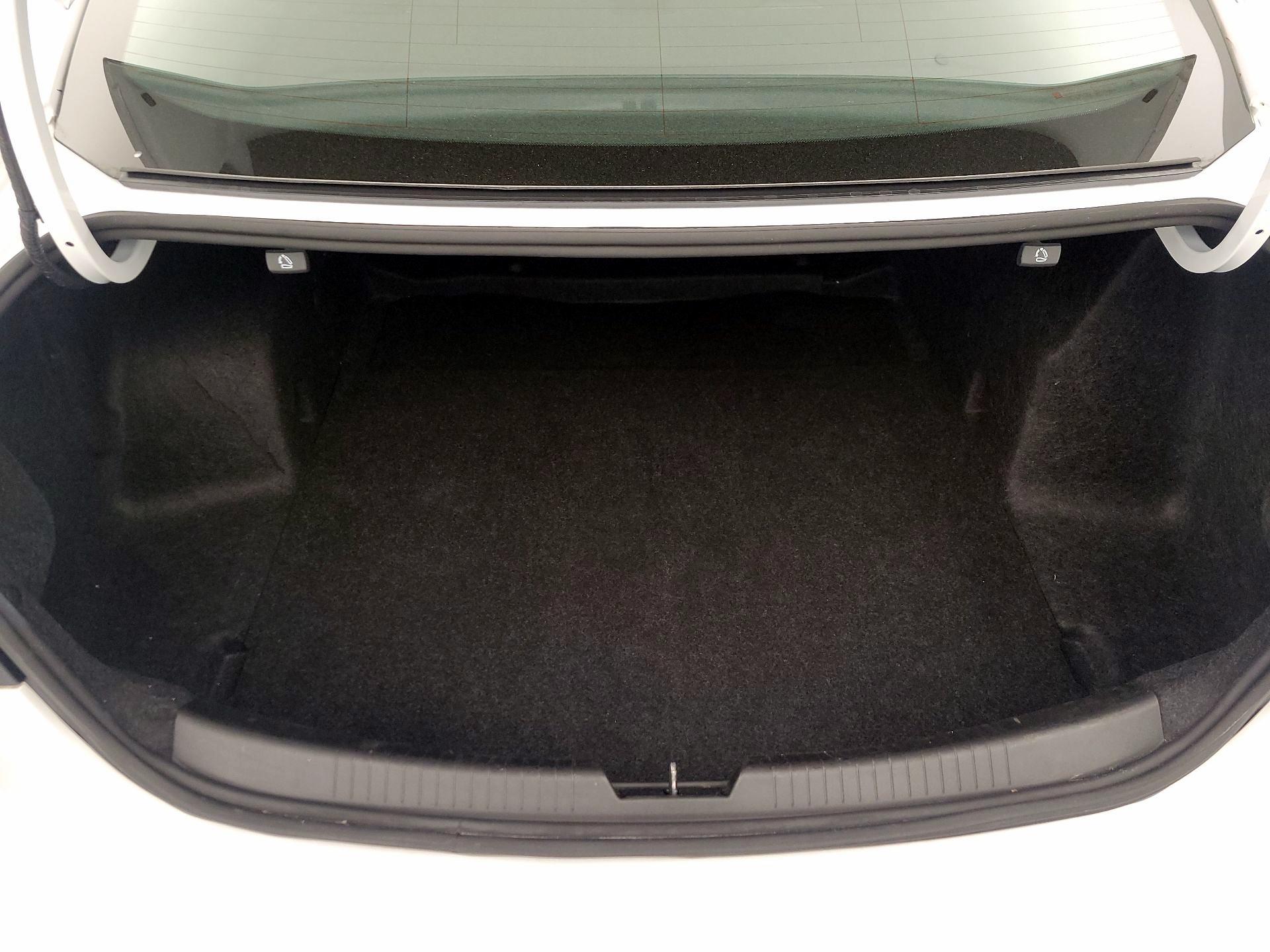 Thumbnail: 2024 Chevrolet Malibu - 20