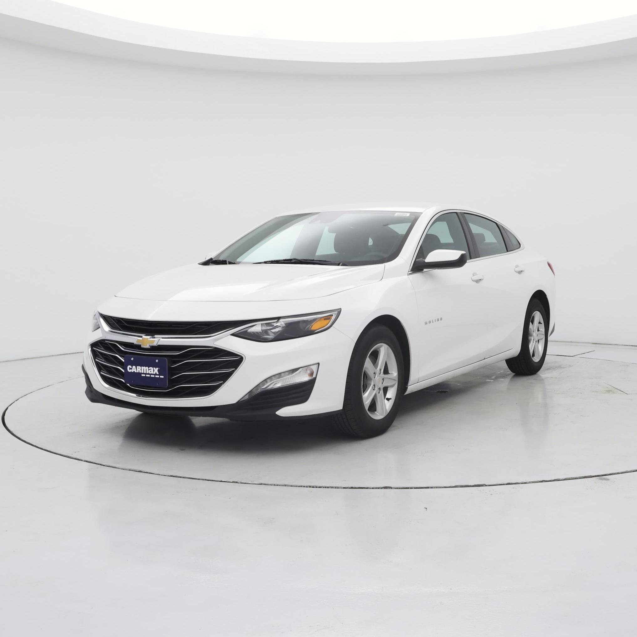 Thumbnail: 2024 Chevrolet Malibu - 4