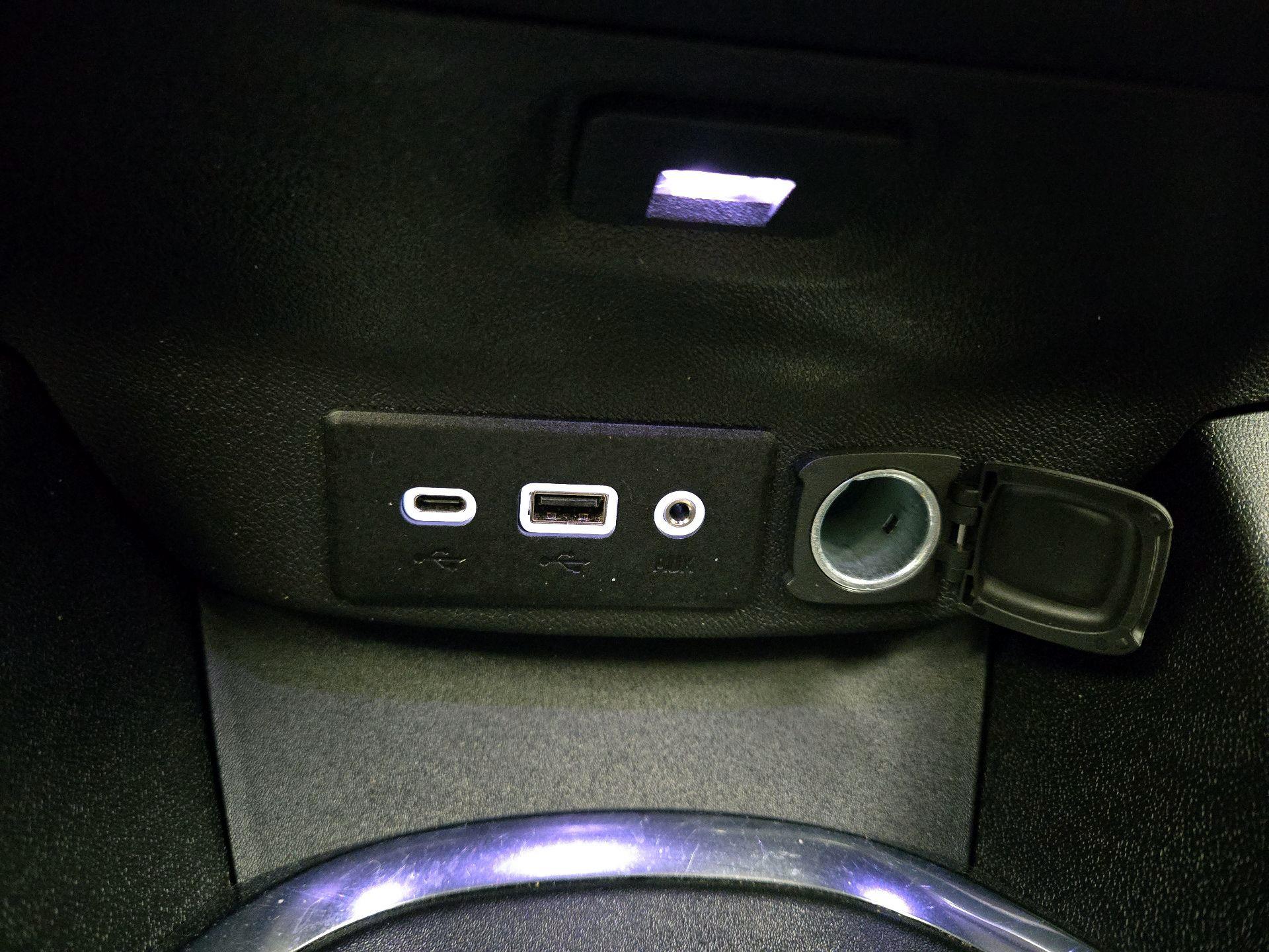 Thumbnail: 2025 Chevrolet Malibu - 18