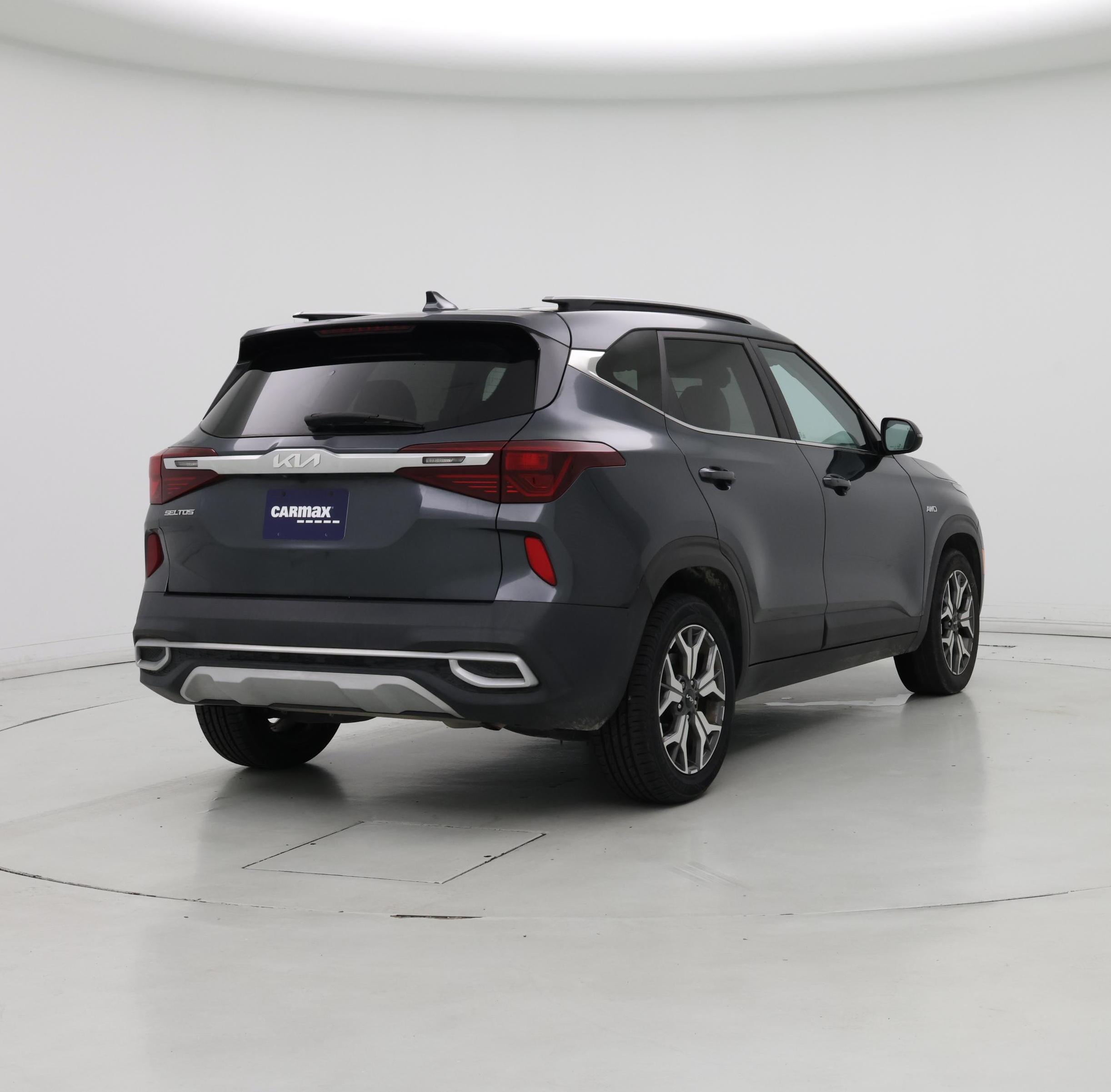 Thumbnail: 2022 Kia Seltos - 8