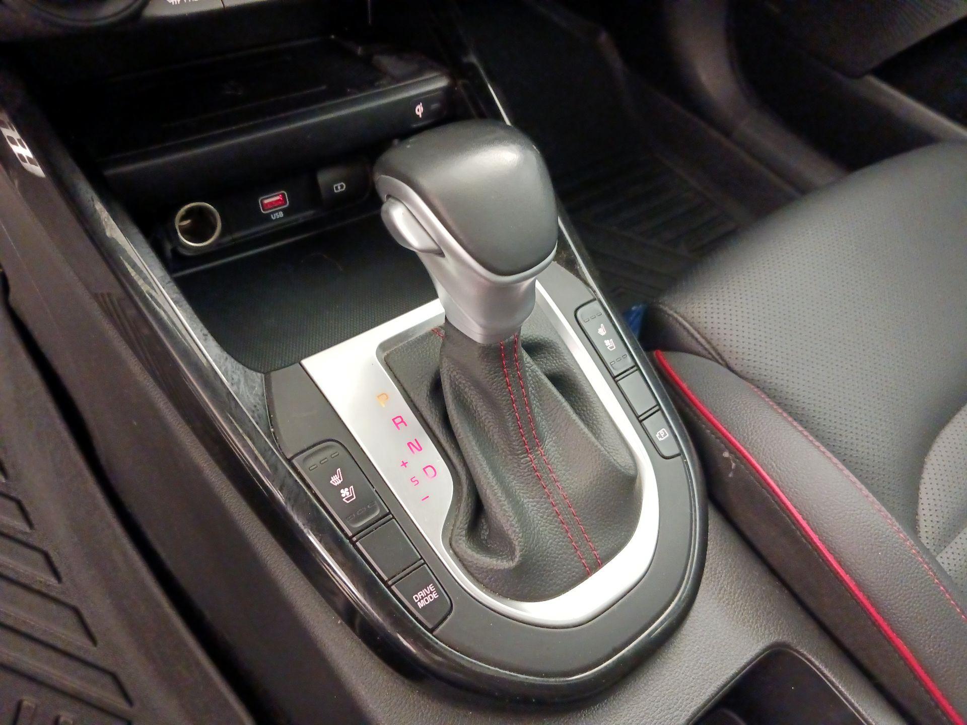 Thumbnail: 2023 Kia Forte - 18