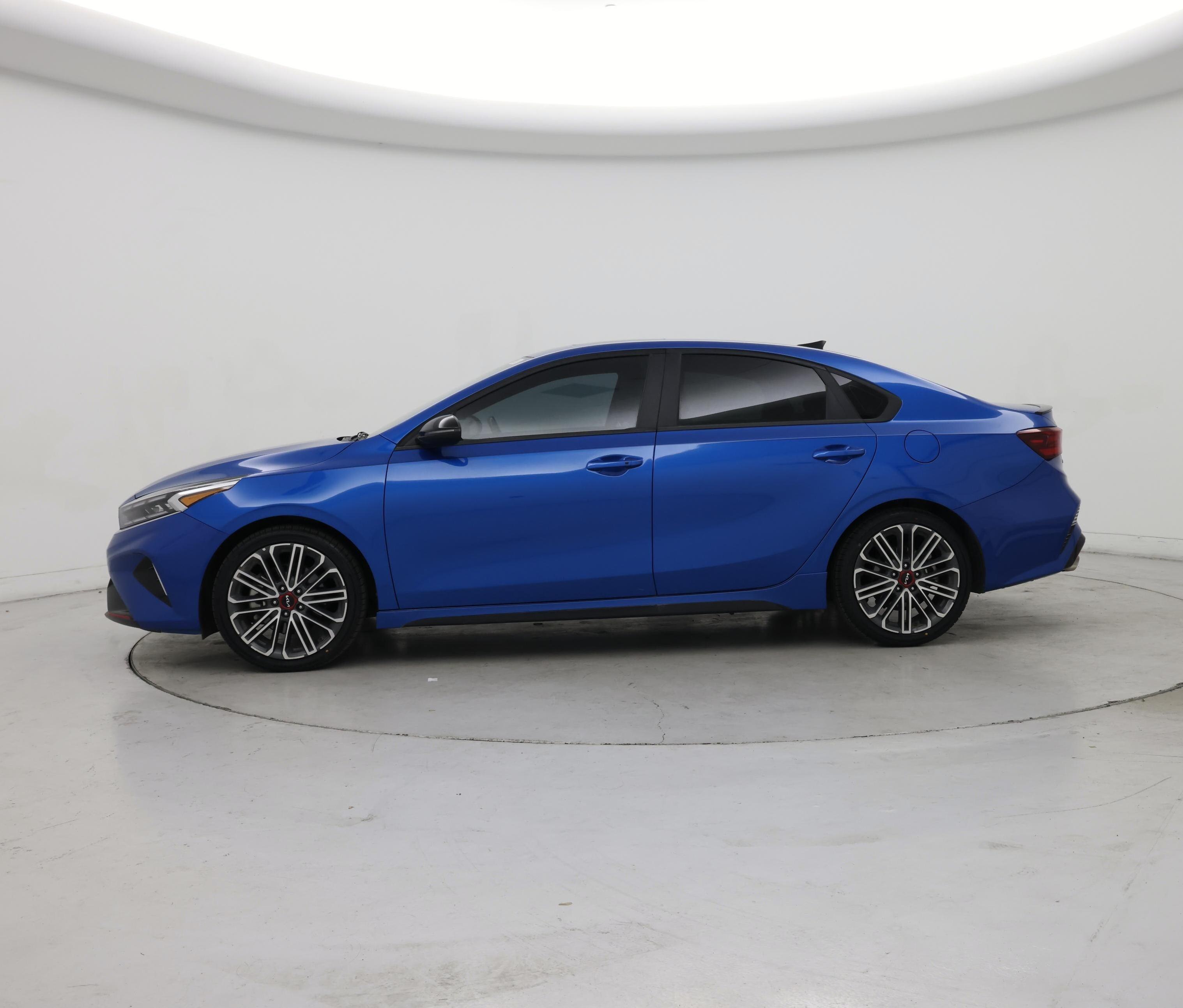 Thumbnail: 2023 Kia Forte - 3