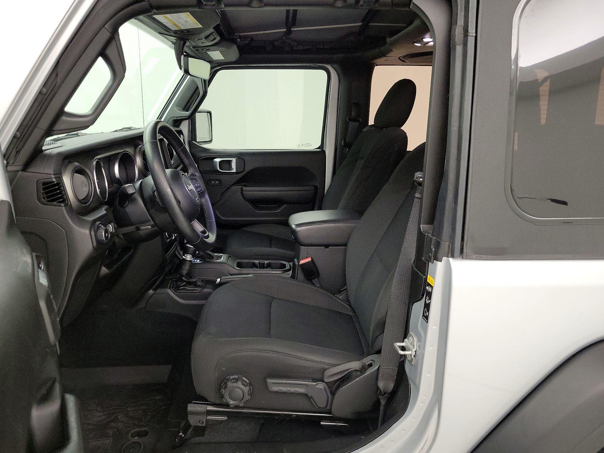 Thumbnail: 2022 Jeep Wrangler - 11