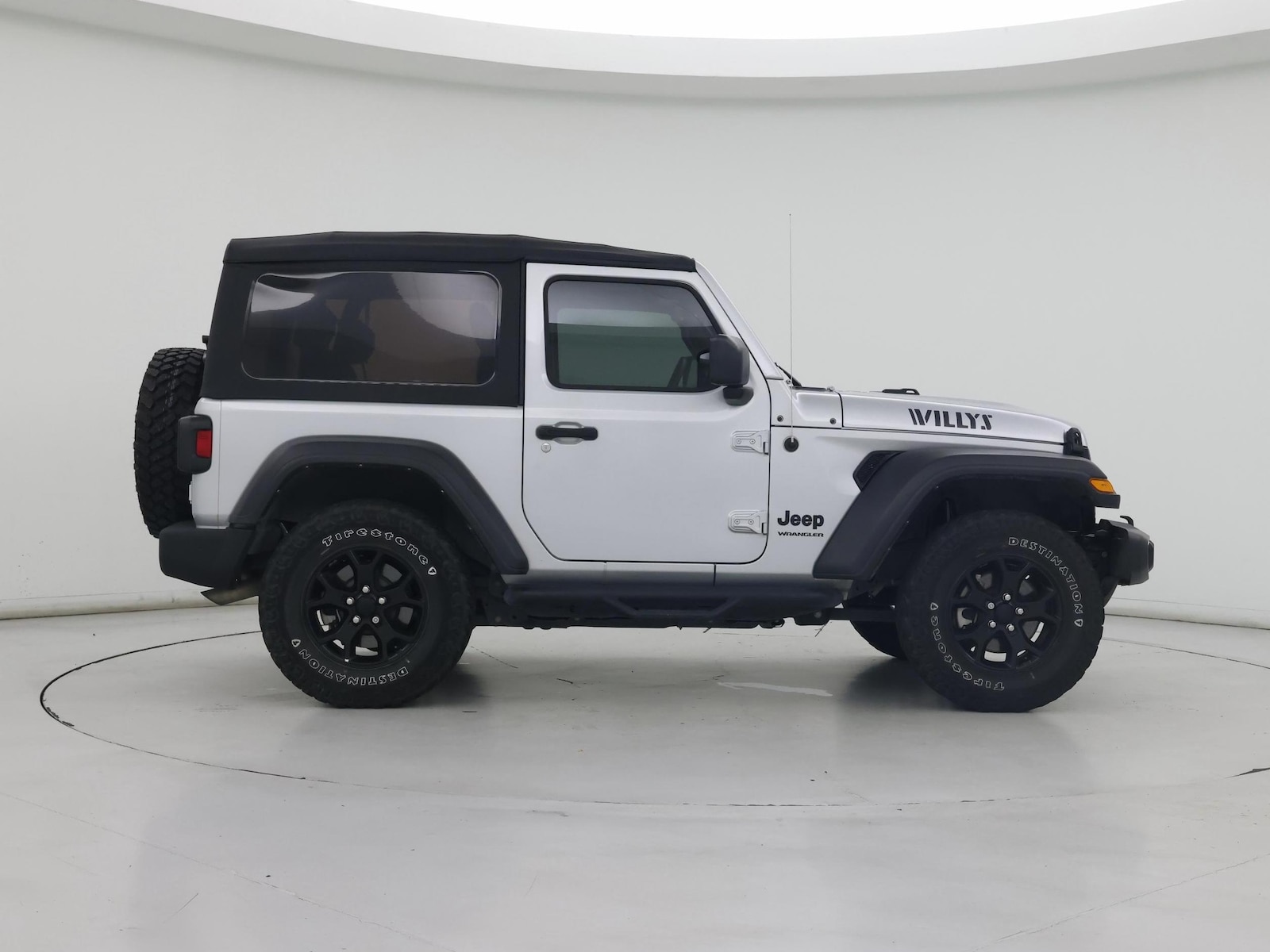 2022 Jeep Wrangler Willys - Photo 8