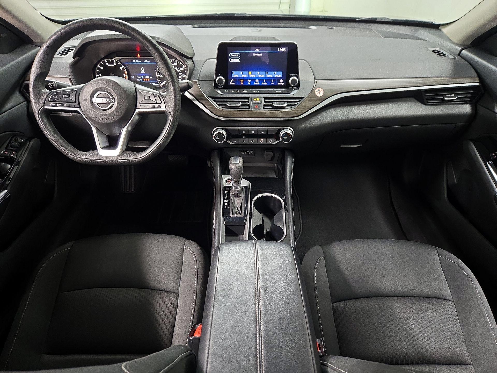 Thumbnail: 2023 Nissan Altima - 9