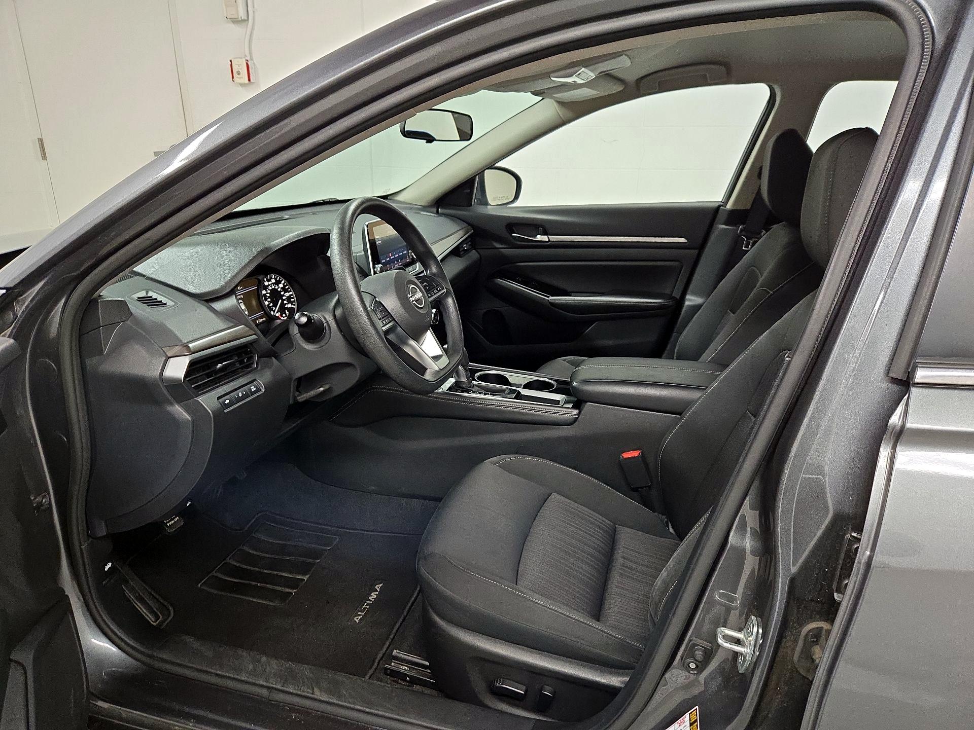 Thumbnail: 2023 Nissan Altima - 11