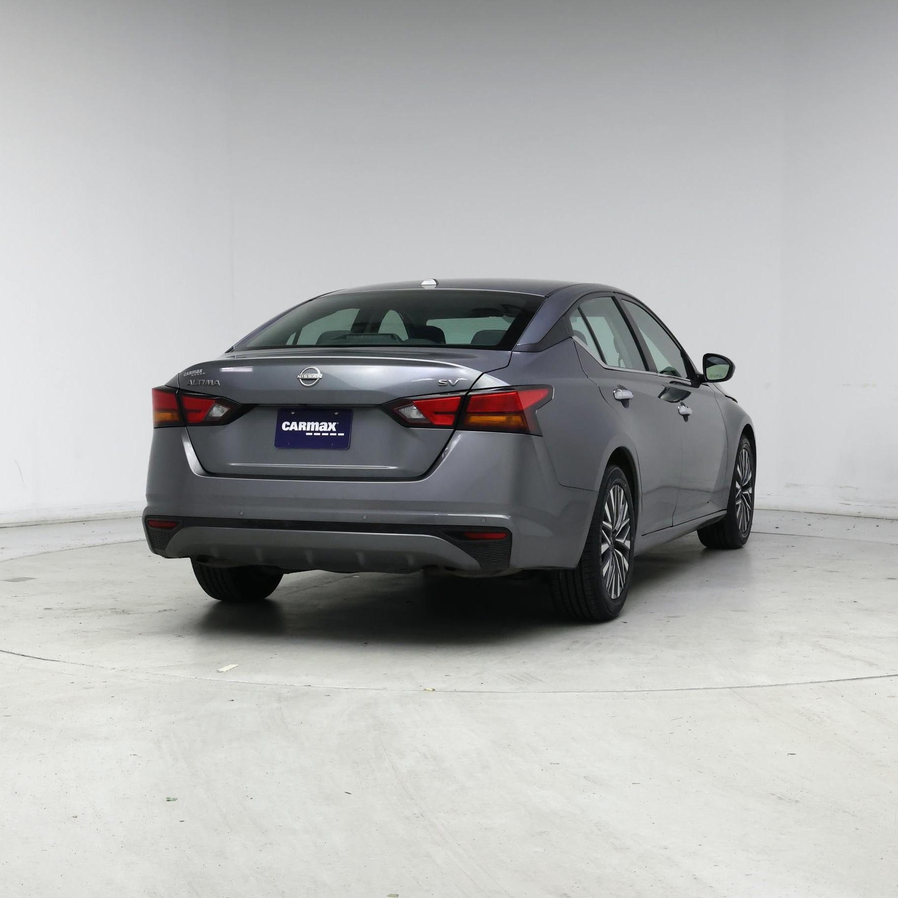 Thumbnail: 2023 Nissan Altima - 8