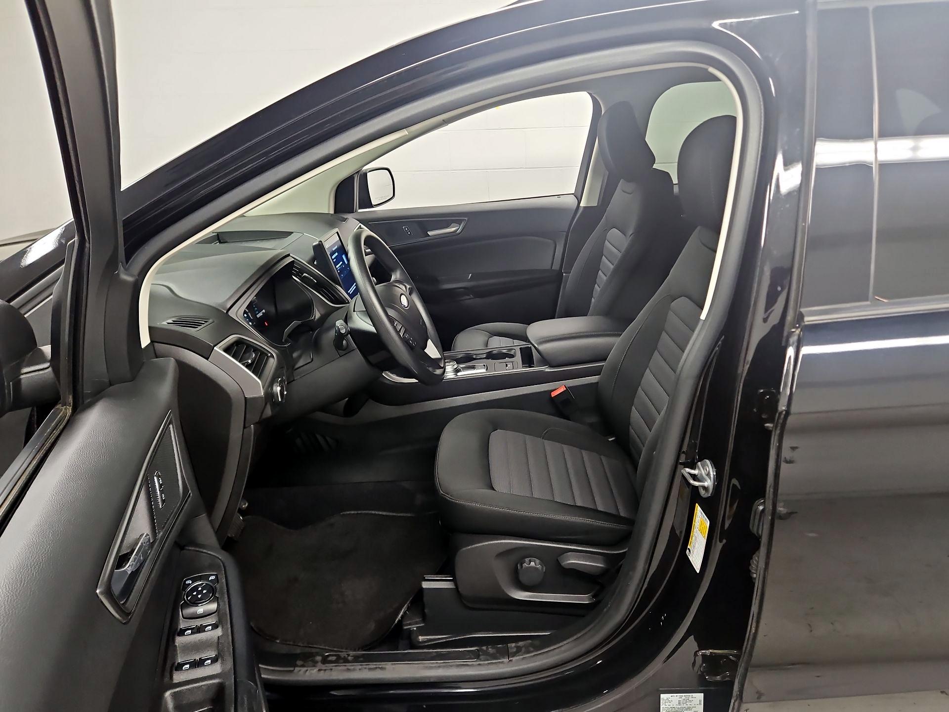 Thumbnail: 2023 Ford Edge - 11