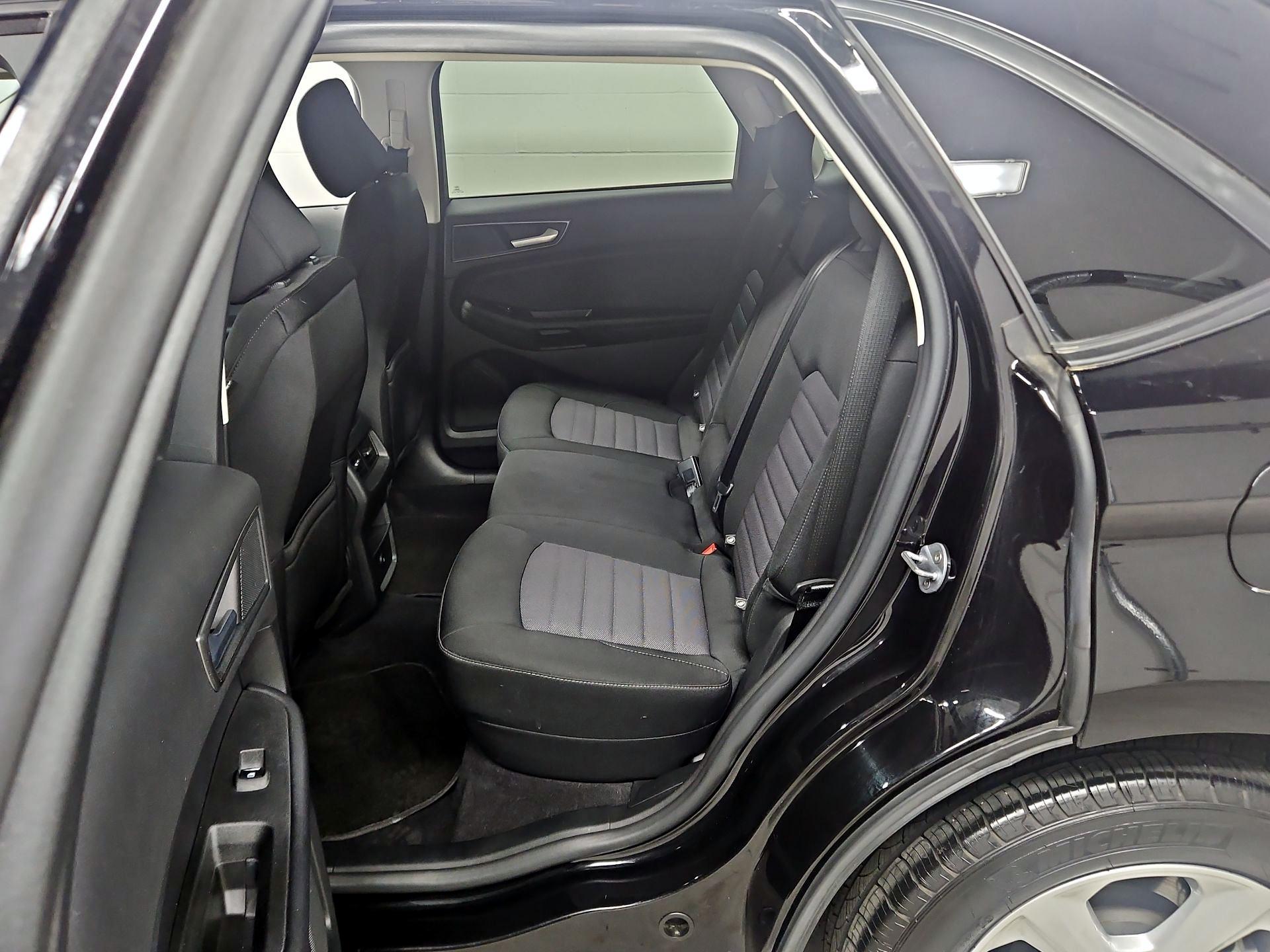 Thumbnail: 2023 Ford Edge - 19