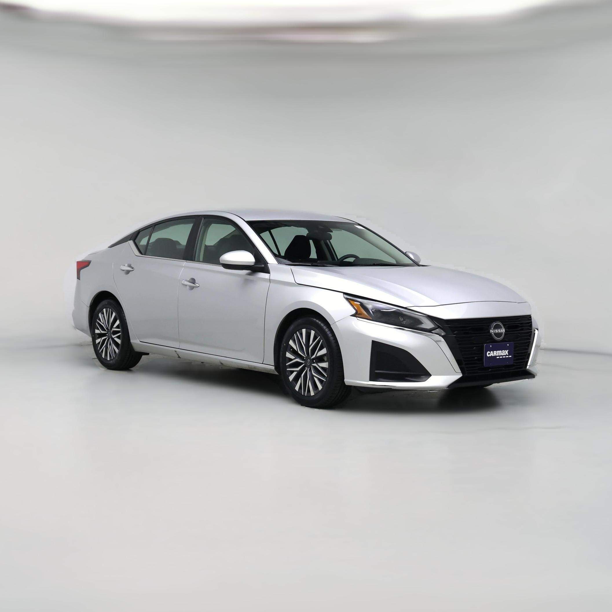 Thumbnail: 2023 Nissan Altima - 1