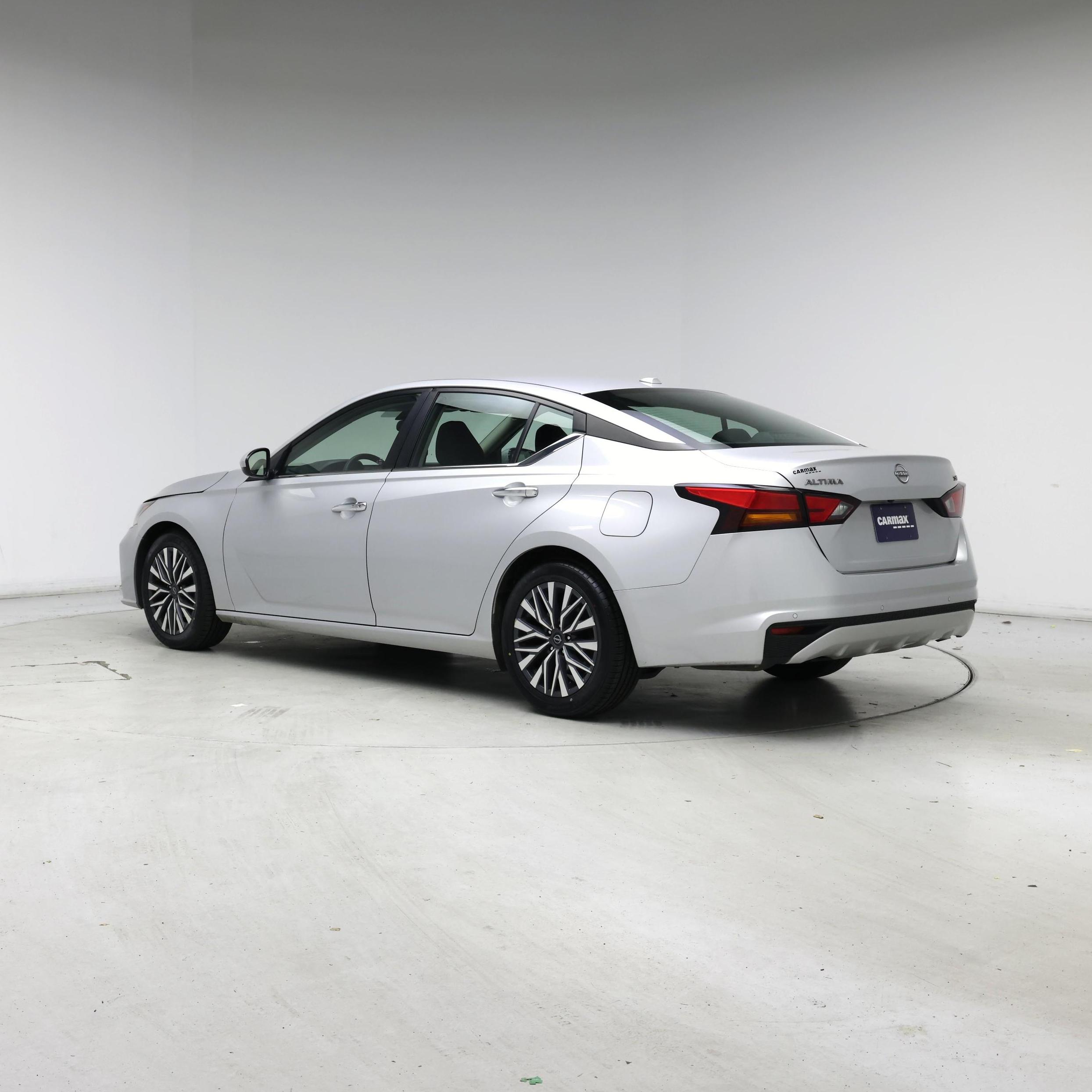 Thumbnail: 2023 Nissan Altima - 2